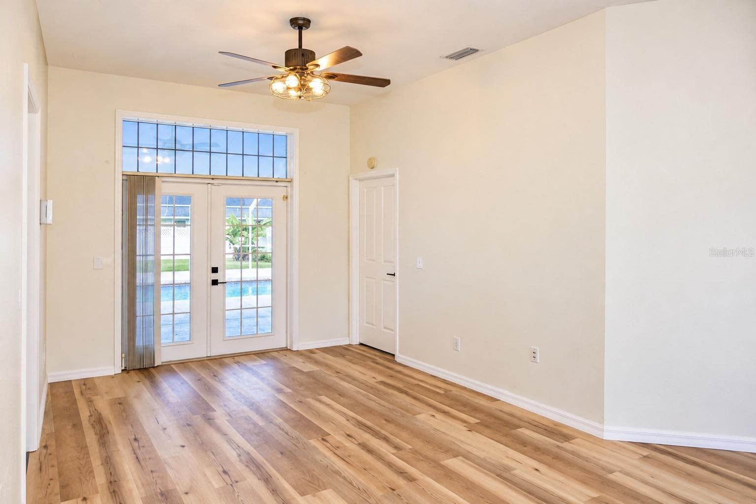 Single Family Residence at 114 BELMONT DR, WINTER HAVEN, photo 8 of 39