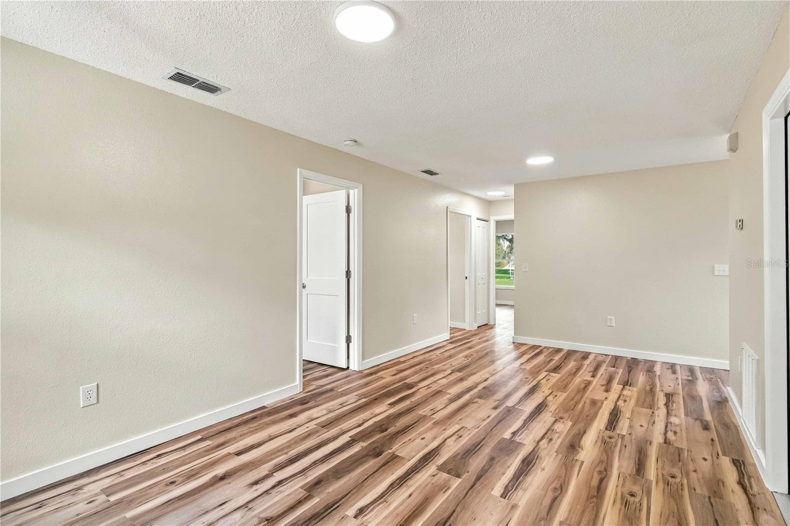Single Family Residence at 2224 33RD AVENUE DR W, BRADENTON, photo 6 of 36