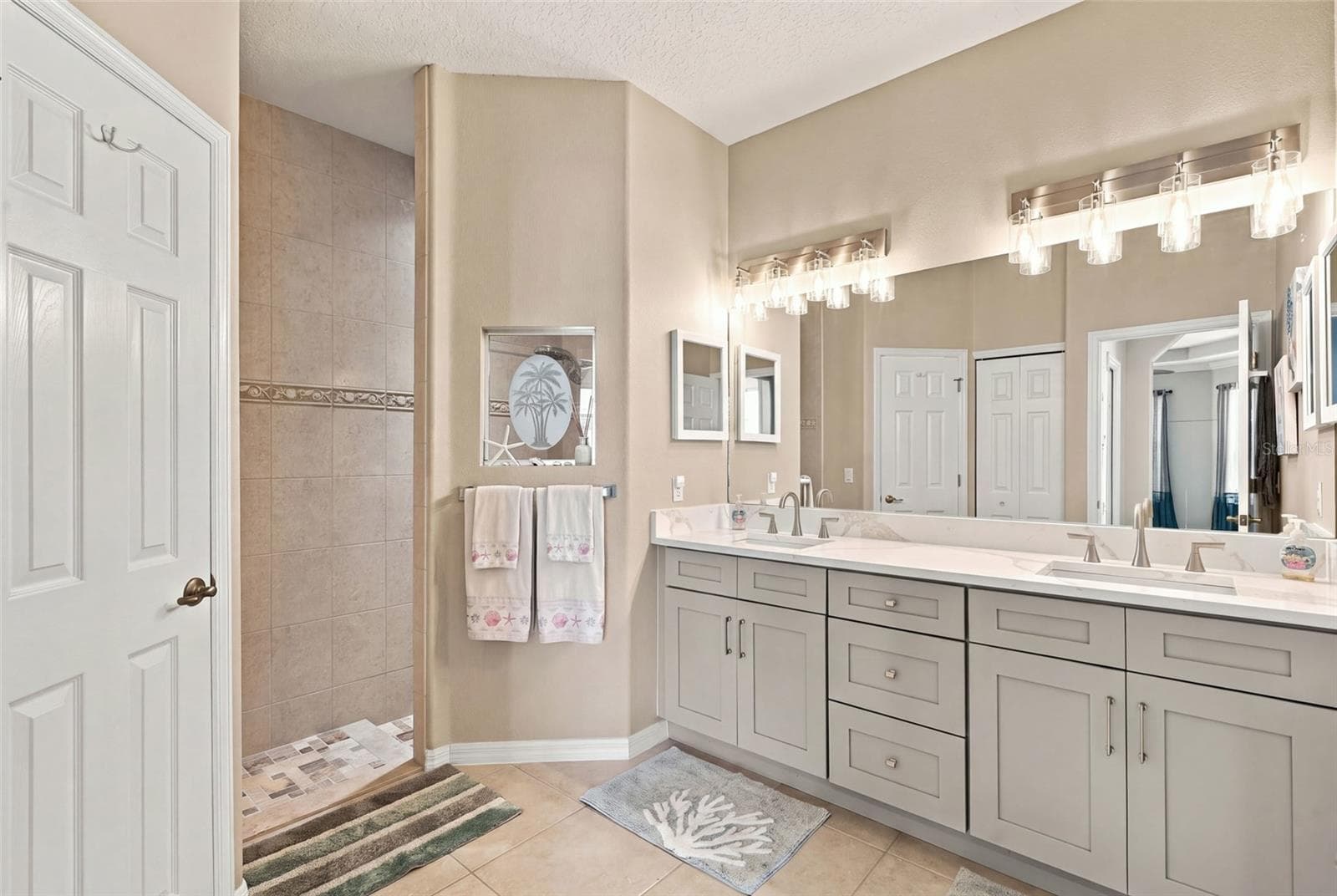 Single Family Residence at 5 WINDWARD TER, PLACIDA, photo 17 of 31