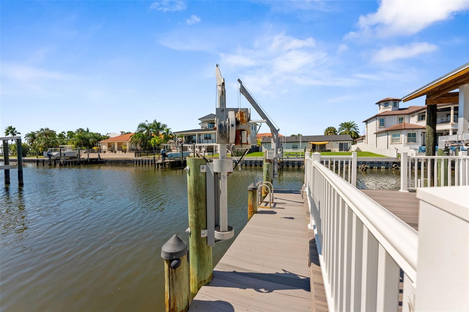 Single Family Residence at 3912 FONTAINEBLEAU DR, TAMPA, photo 65 of 74
