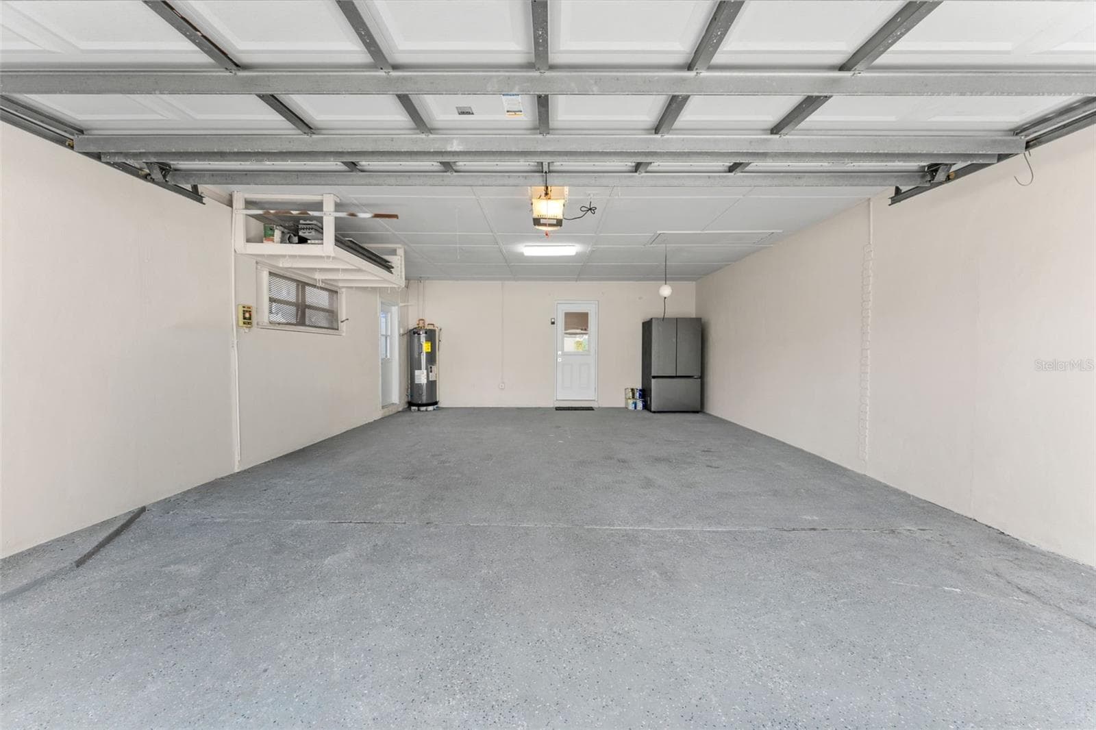 Single Family Residence at 3912 FONTAINEBLEAU DR, TAMPA, photo 66 of 74