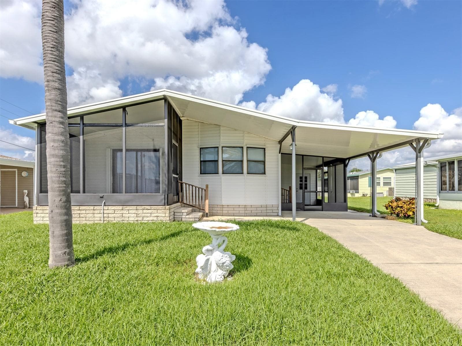 Front - 339 OUTRIGGER PL, NORTH PORT
