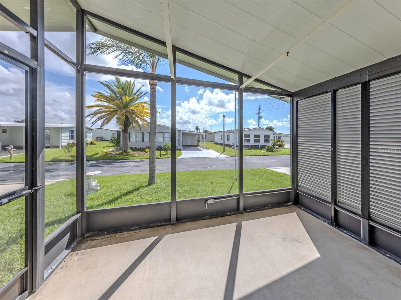 Front Porch - 339 OUTRIGGER PL, NORTH PORT