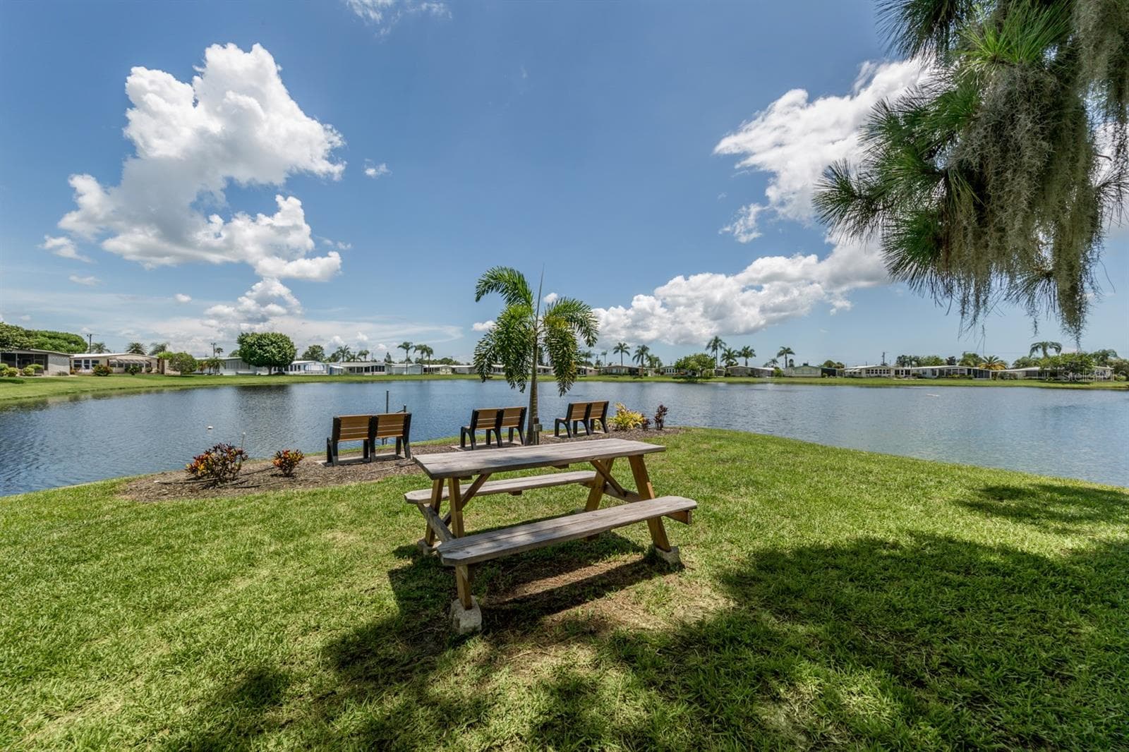 Manufactured Home at 339 OUTRIGGER PL, NORTH PORT, photo 33 of 64