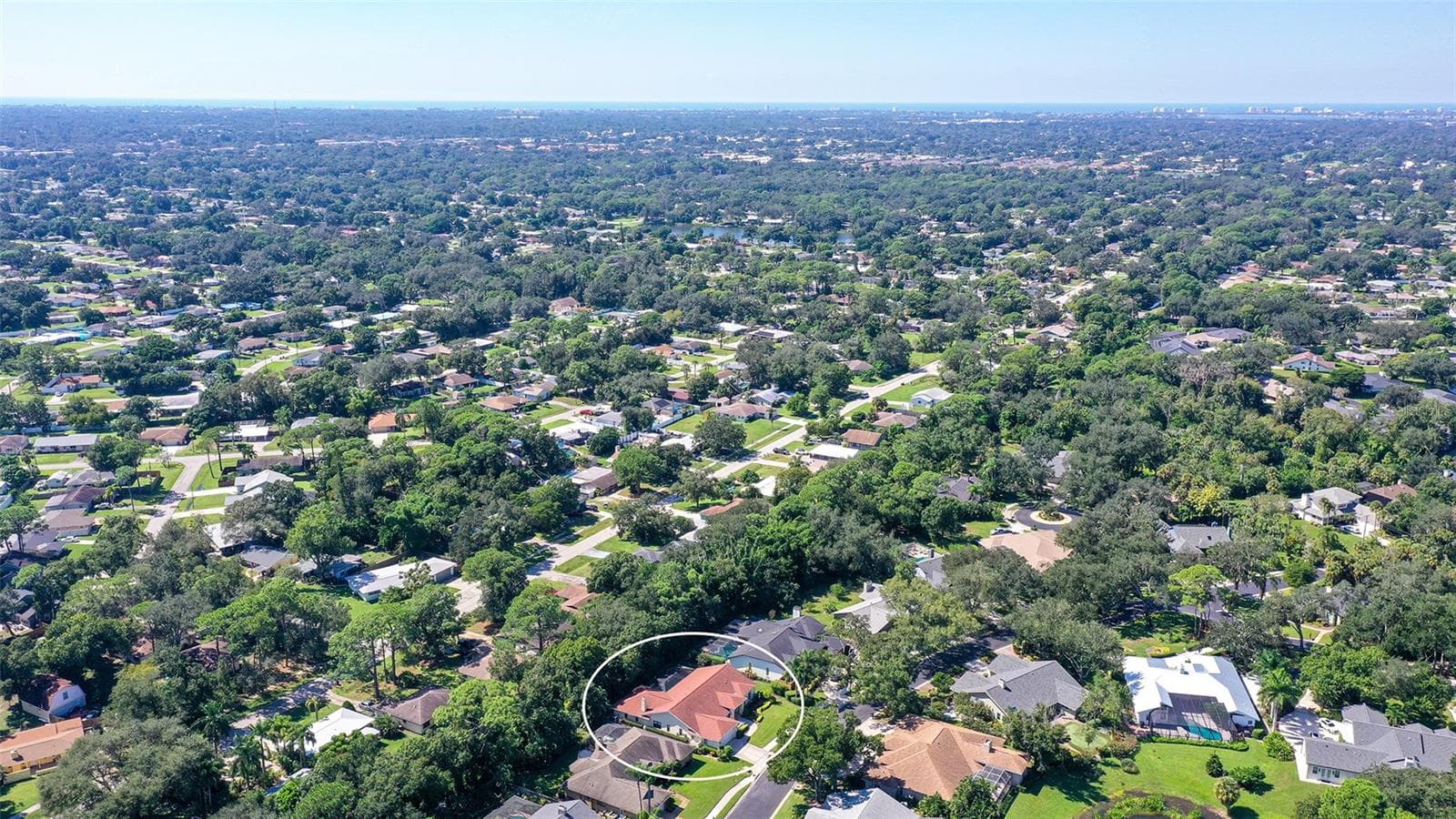 Single Family Residence at 4409 OAK VIEW DR, SARASOTA, photo 4 of 85
