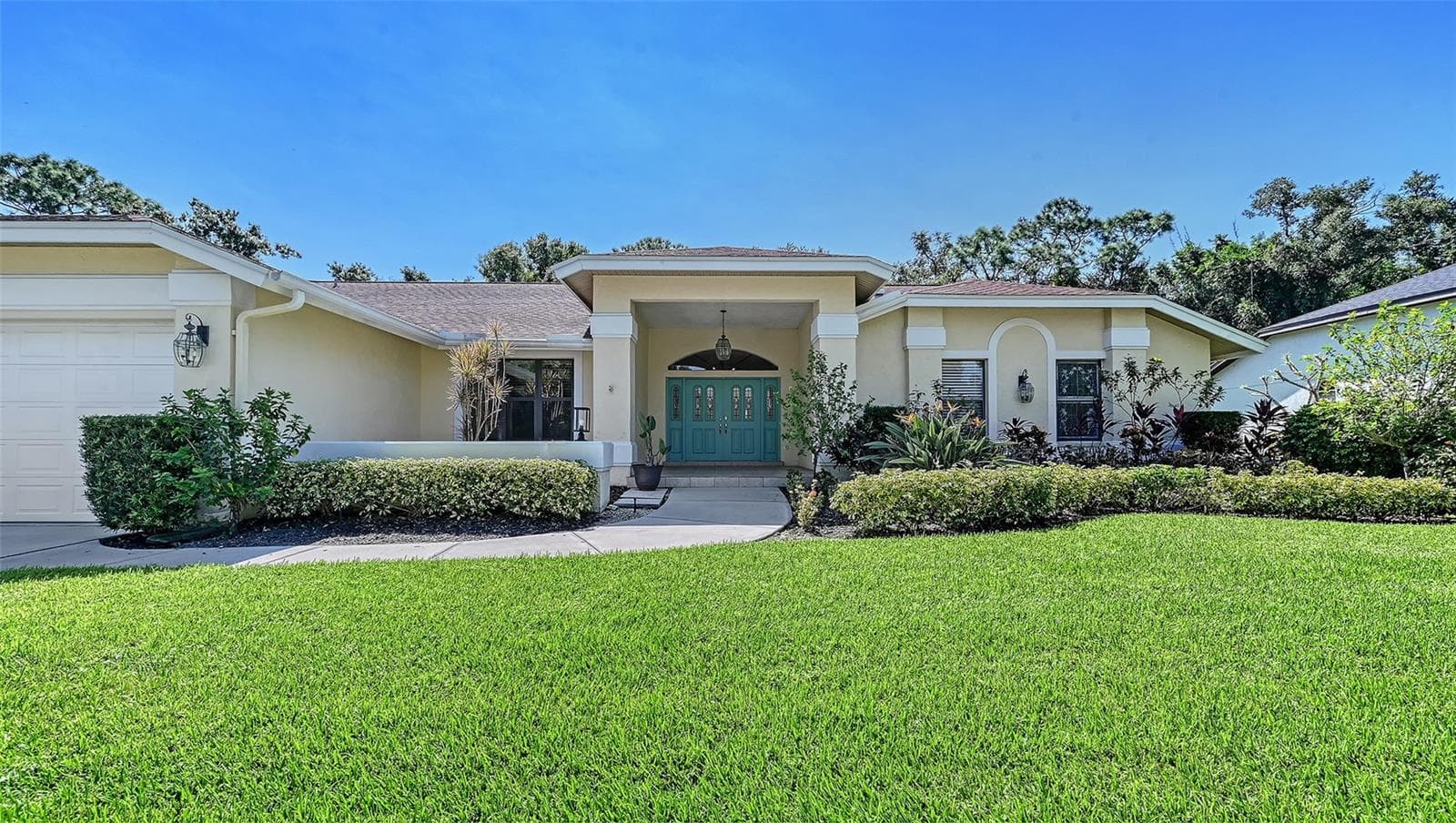 Single Family Residence at 4409 OAK VIEW DR, SARASOTA, photo 9 of 85