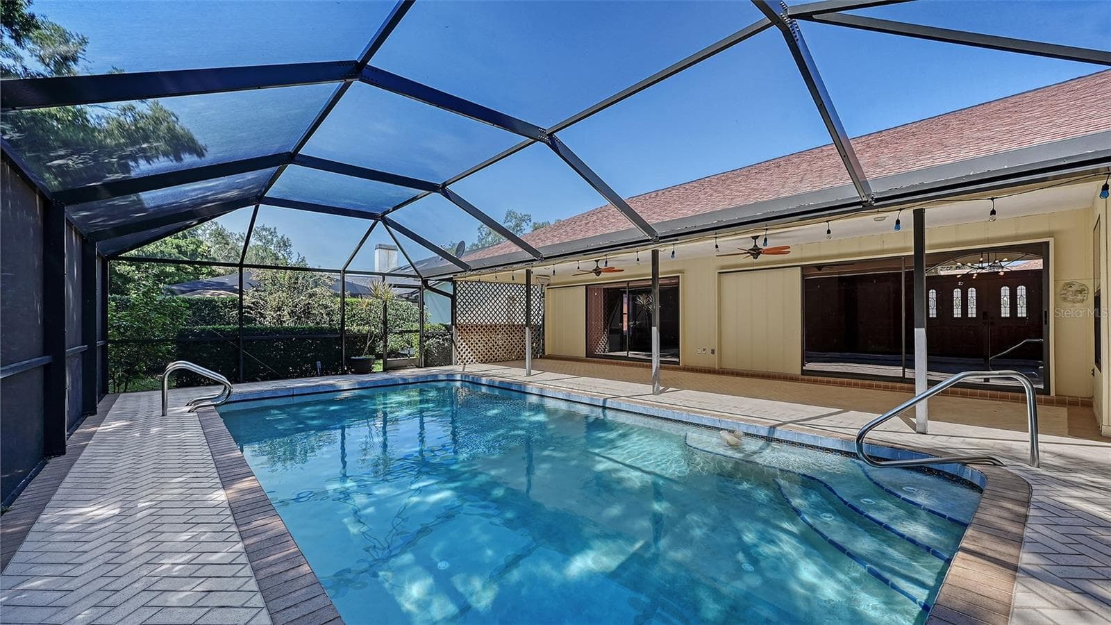 Single Family Residence at 4409 OAK VIEW DR, SARASOTA, photo 54 of 85