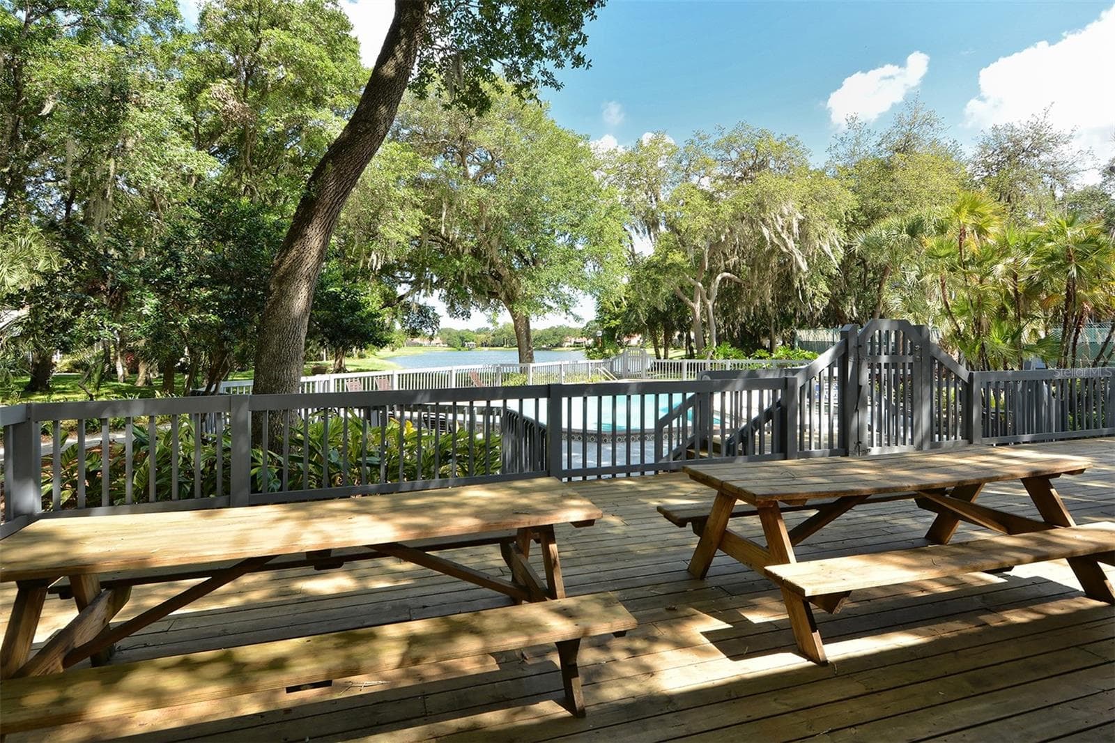 Single Family Residence at 4409 OAK VIEW DR, SARASOTA, photo 68 of 85