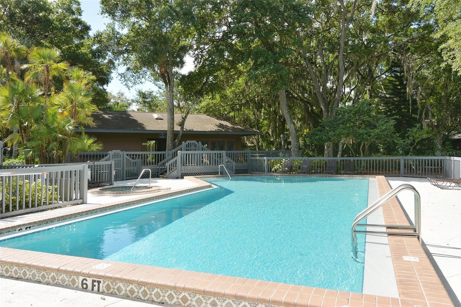 Single Family Residence at 4409 OAK VIEW DR, SARASOTA, photo 69 of 85