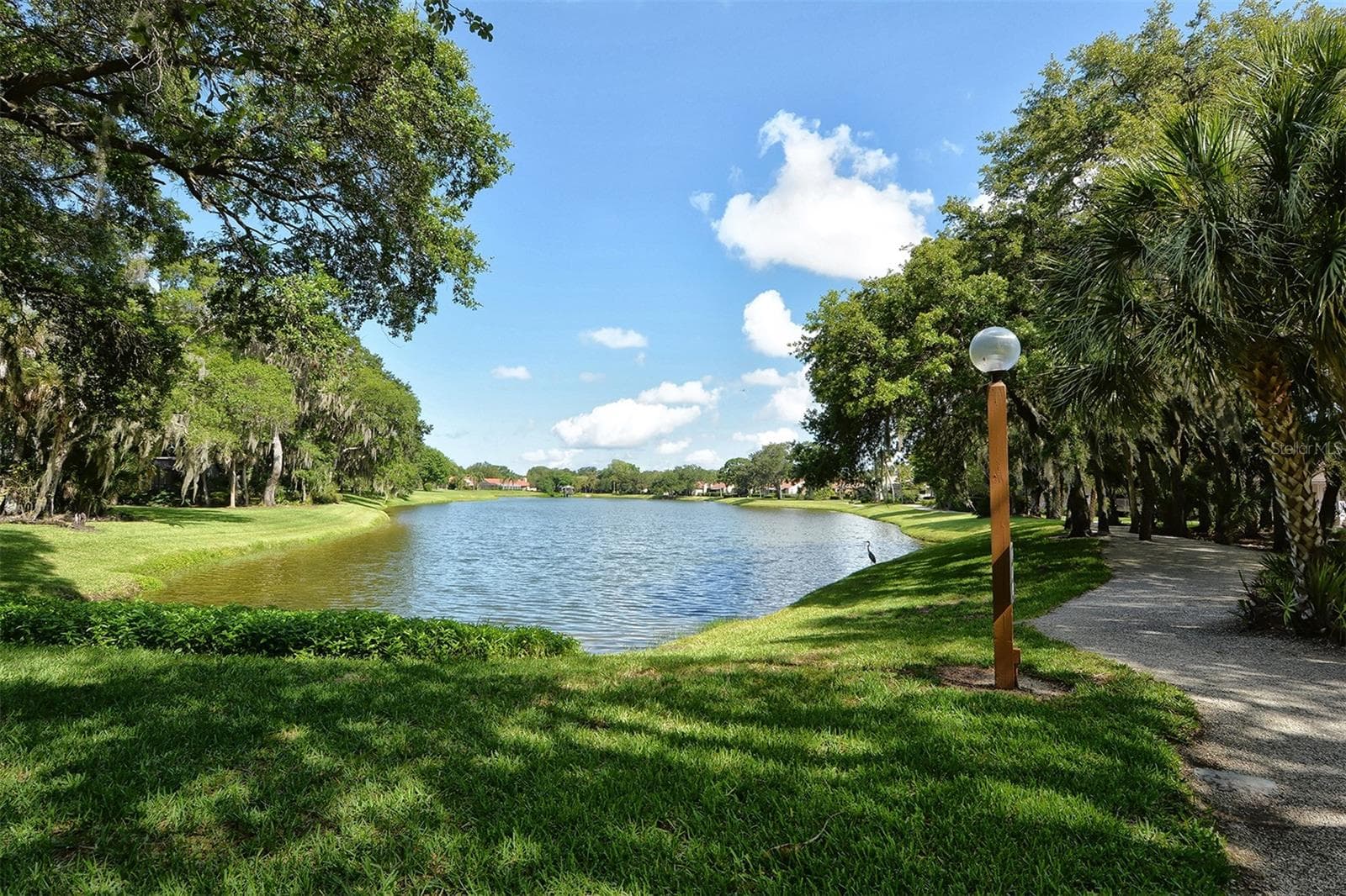 Single Family Residence at 4409 OAK VIEW DR, SARASOTA, photo 74 of 85