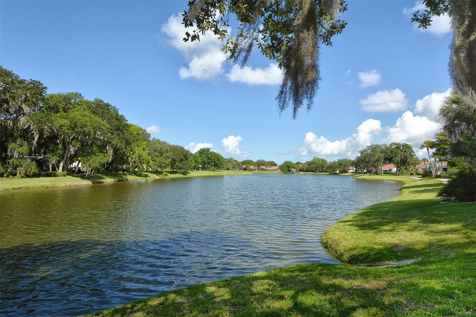 Single Family Residence at 4409 OAK VIEW DR, SARASOTA, photo 75 of 85