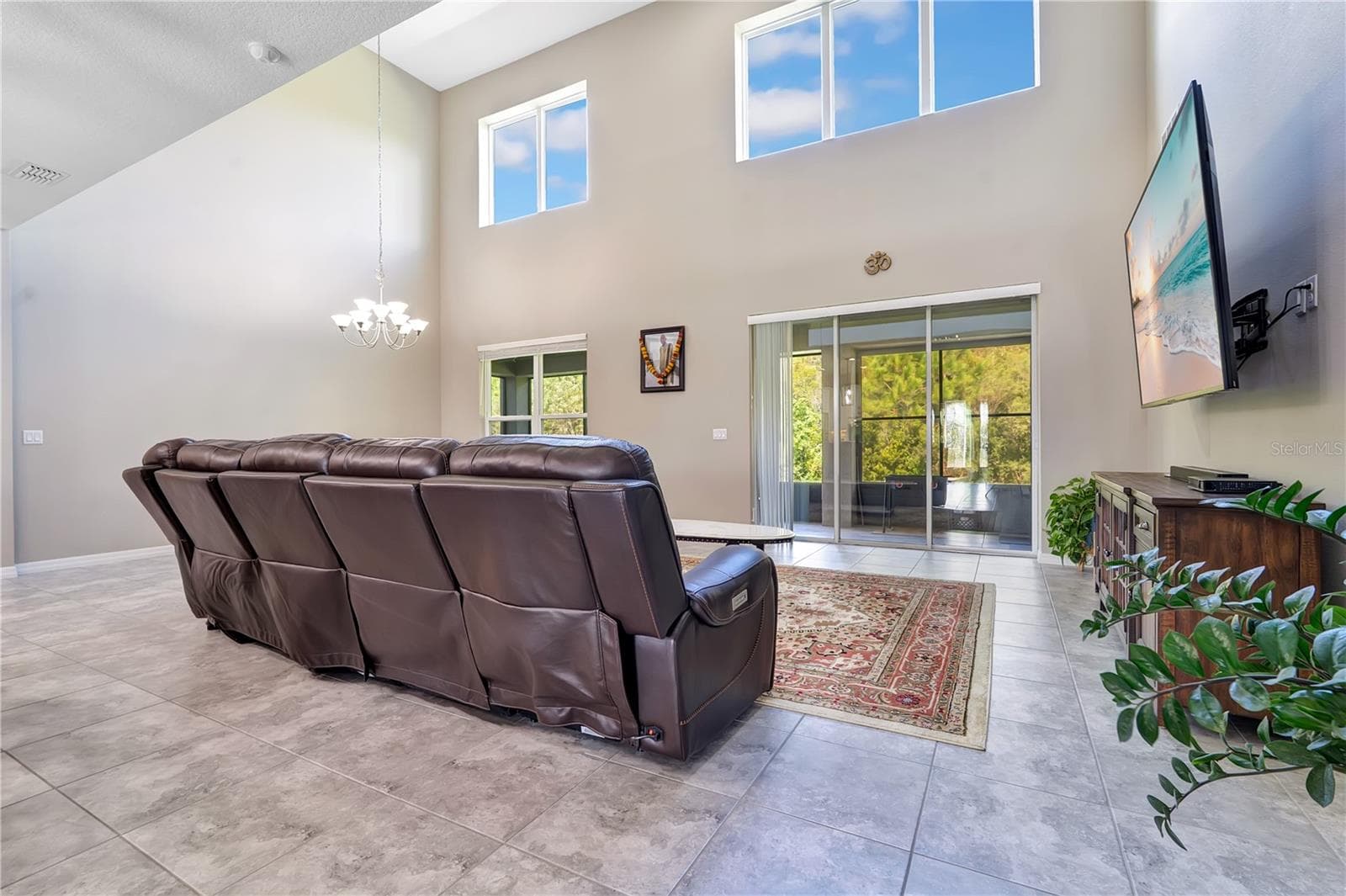 Single Family Residence at 2179 PEARL CIDER ST, ORLANDO, photo 10 of 50