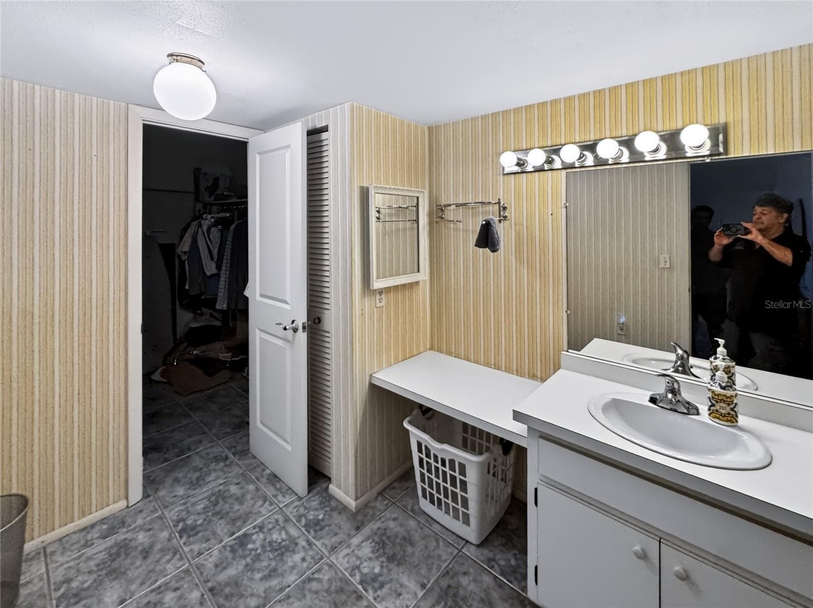 Condominium at 4660 OCEAN BLVD #U2, SARASOTA, photo 28 of 62