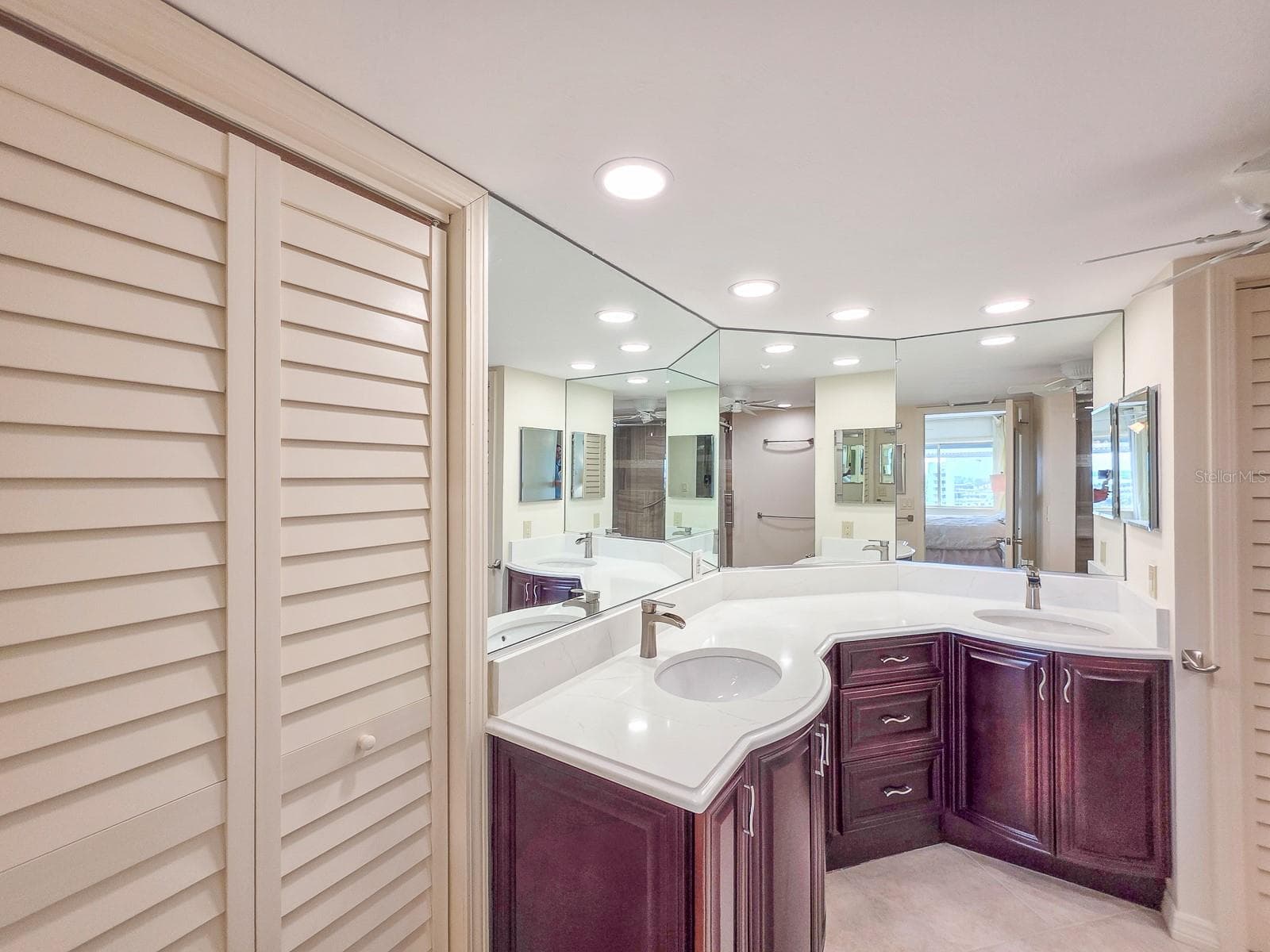 Condominium at 3003 S ATLANTIC AVE #19C6, DAYTONA BEACH SHORES, photo 28 of 43
