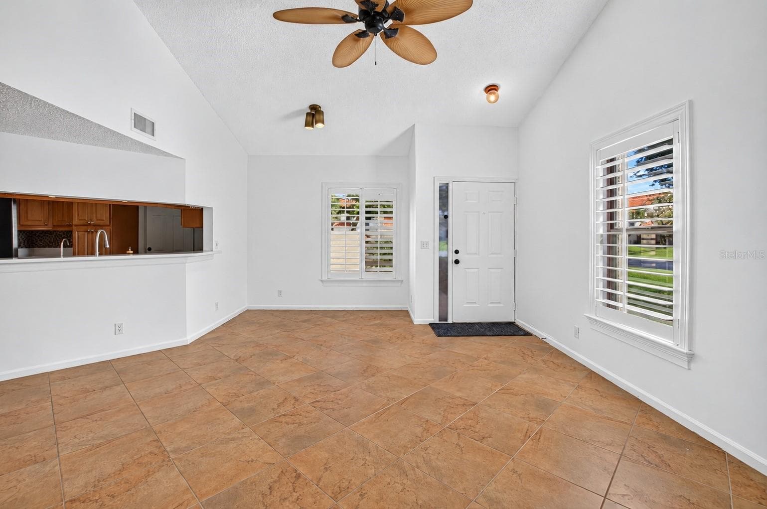 Breakfast Nook - 10 VIA DE CASAS SUR #101, BOYNTON BEACH