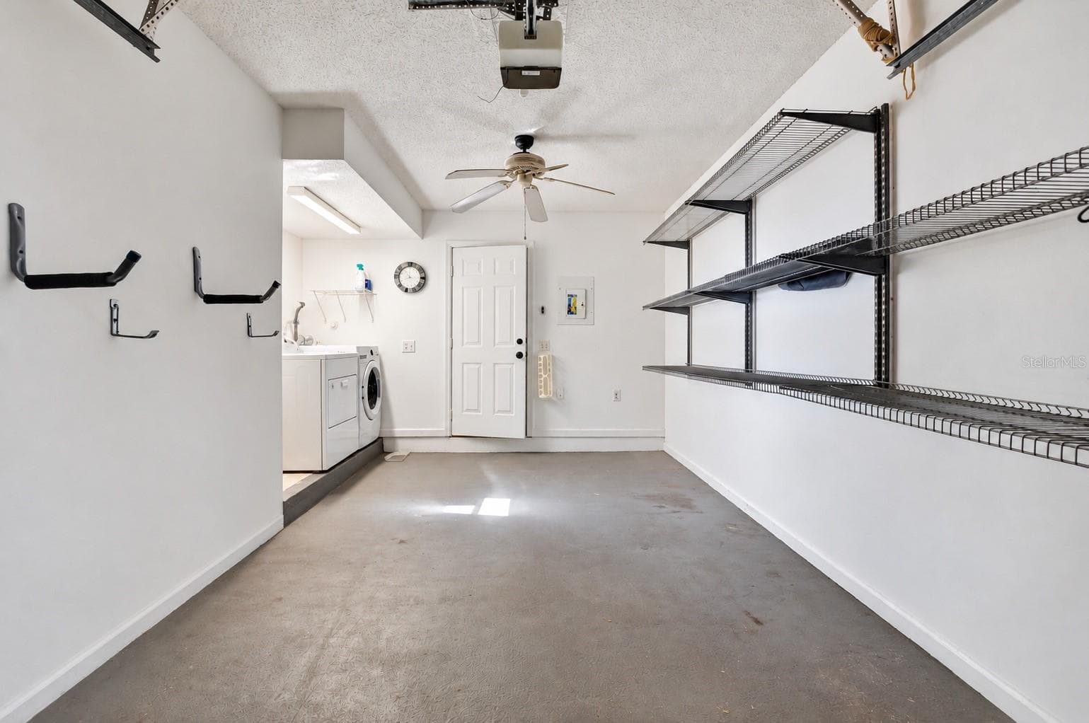 Garage - 10 VIA DE CASAS SUR #101, BOYNTON BEACH