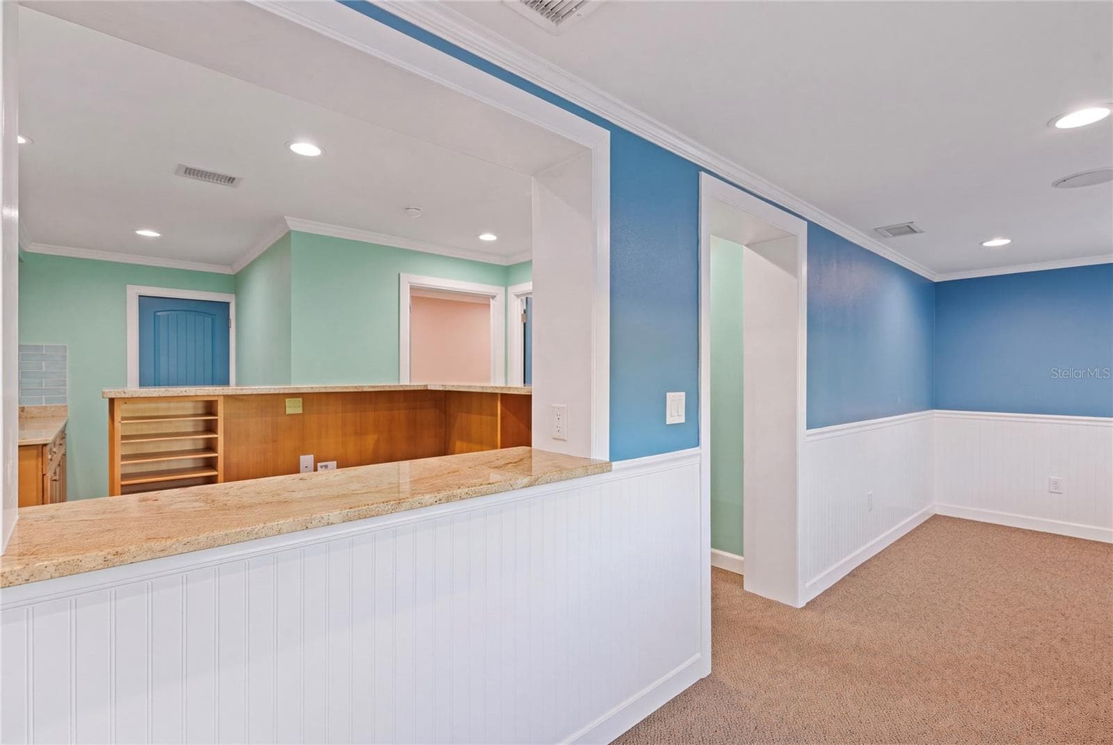 Business at 12574 INDIAN ROCKS RD, LARGO, photo 4 of 31