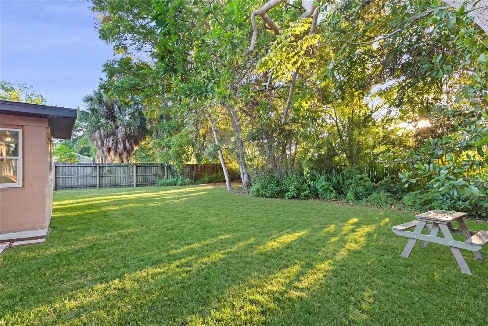 Business at 12574 INDIAN ROCKS RD, LARGO, photo 22 of 31