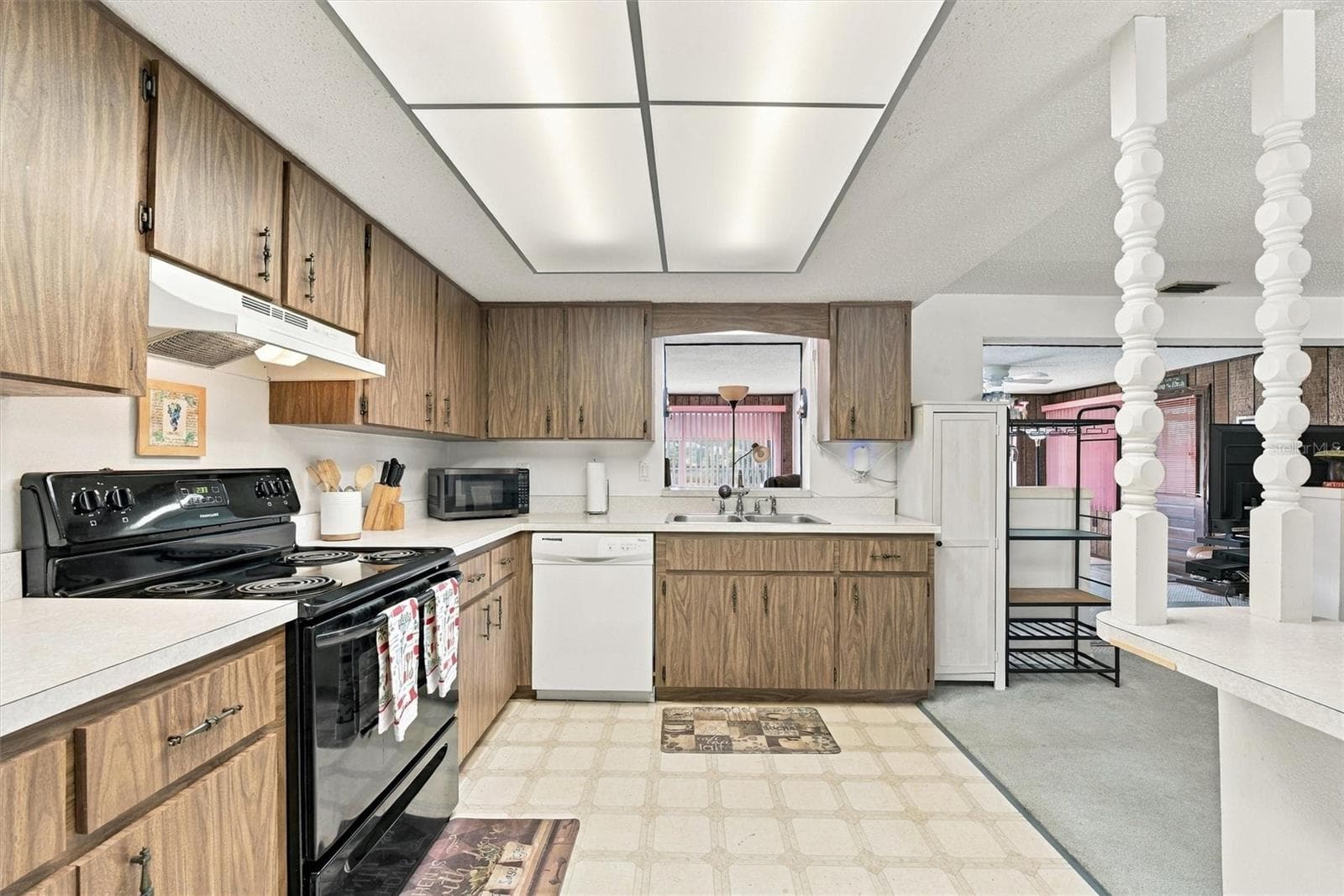 Single Family Residence at 20193 DANTE AVE, PORT CHARLOTTE, photo 17 of 54