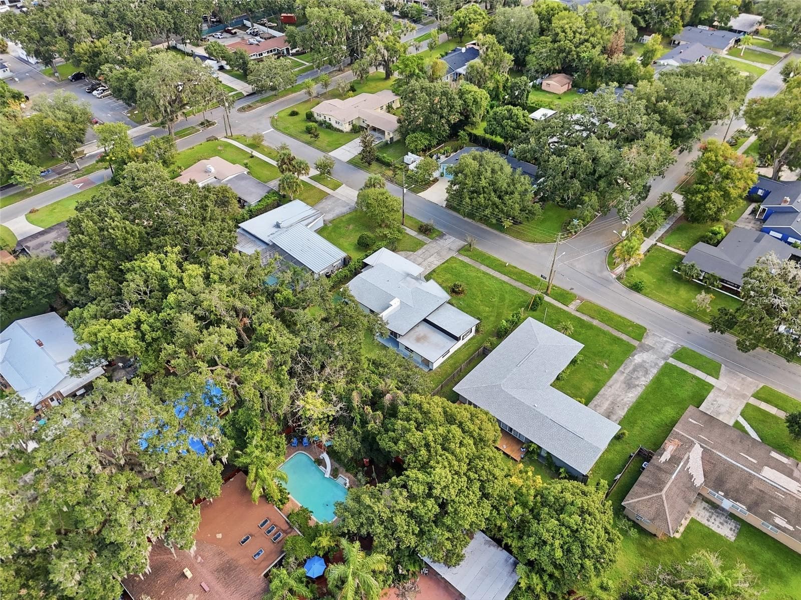 Single Family Residence at 600 MADISON AVE, ORLANDO, photo 10 of 54