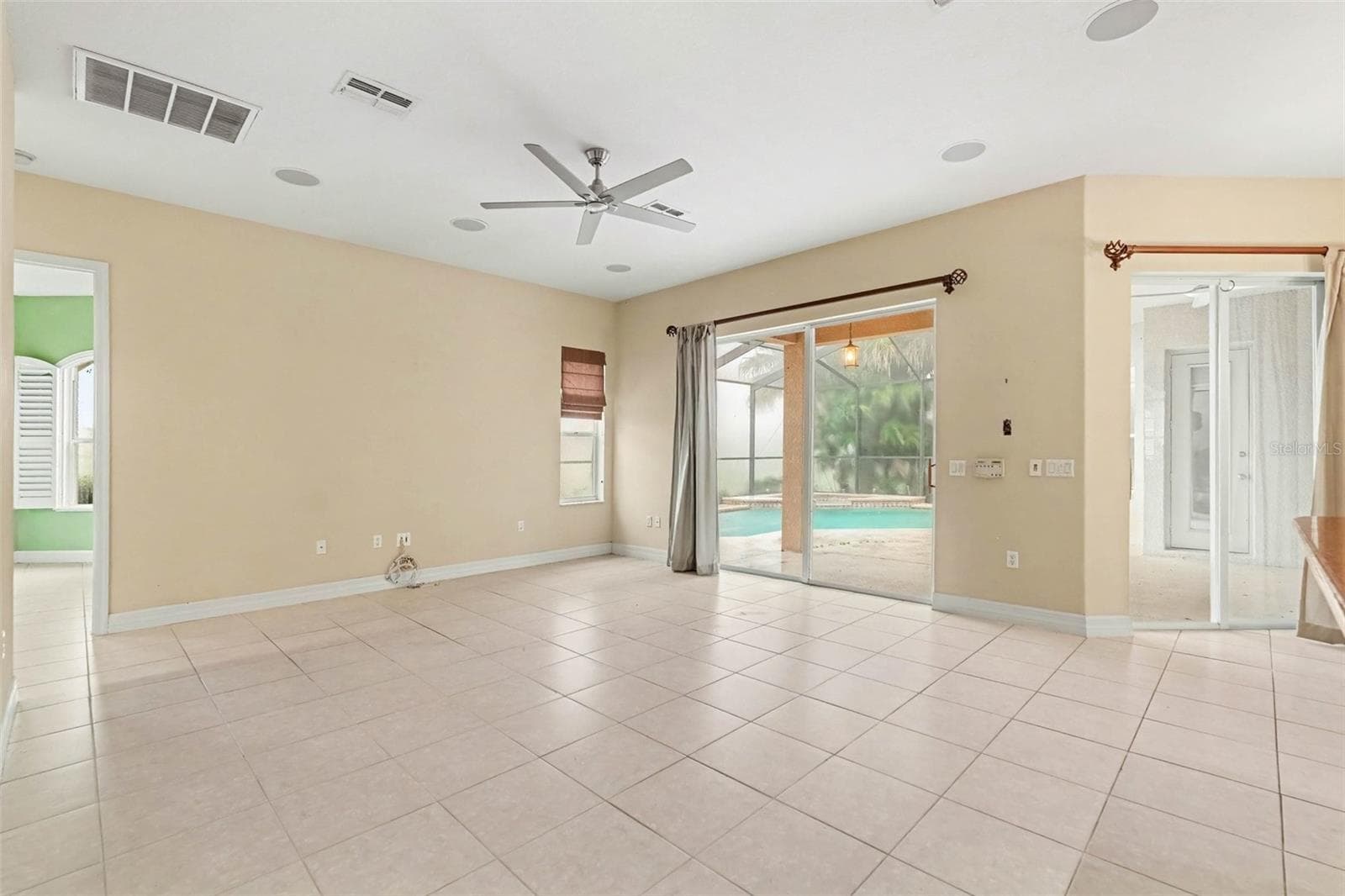 Single Family Residence at 34303 SAHALEE LOOP, DADE CITY, photo 17 of 38