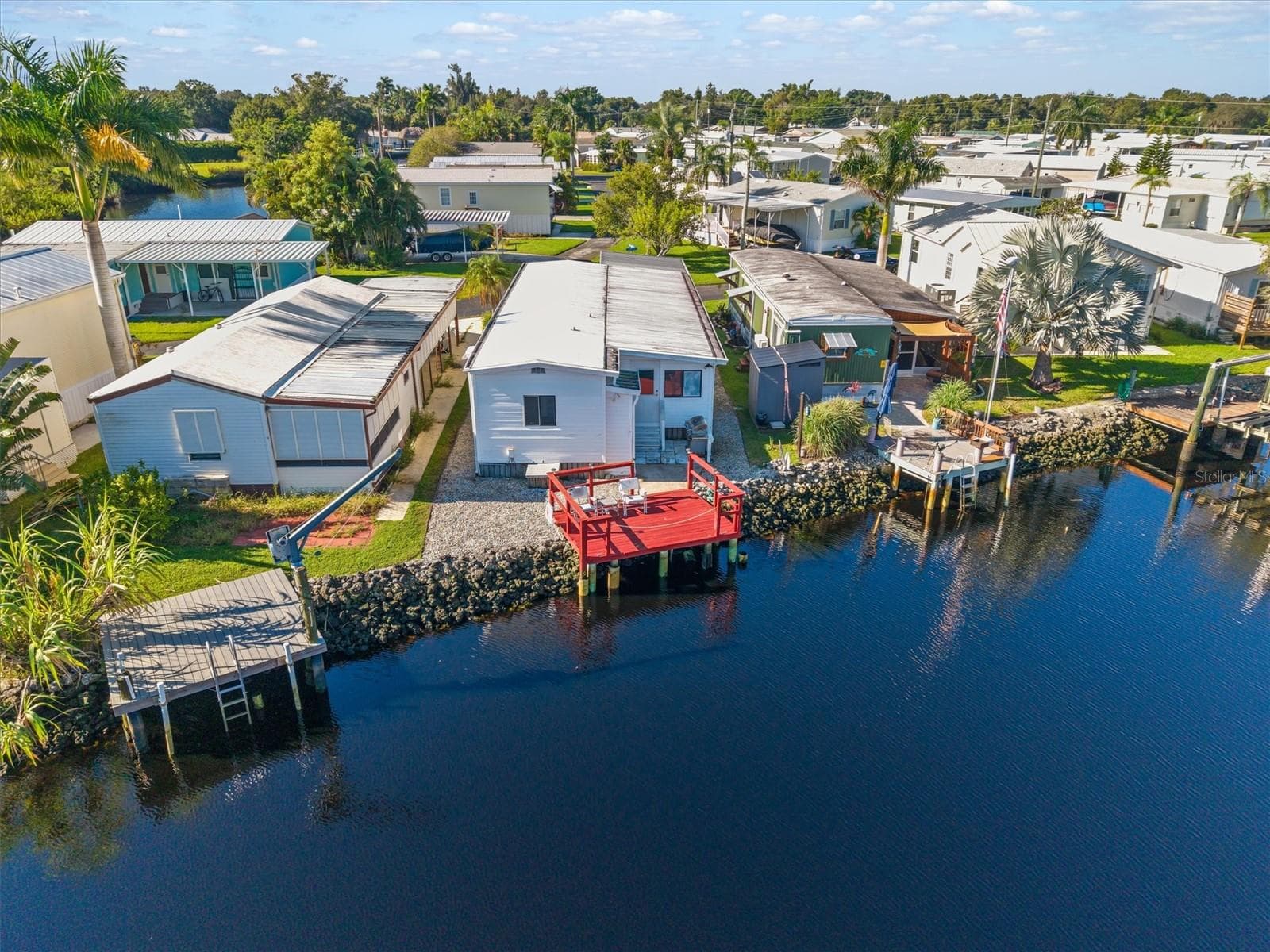 Mobile Home at 120 6TH ST, PUNTA GORDA, photo 3 of 49