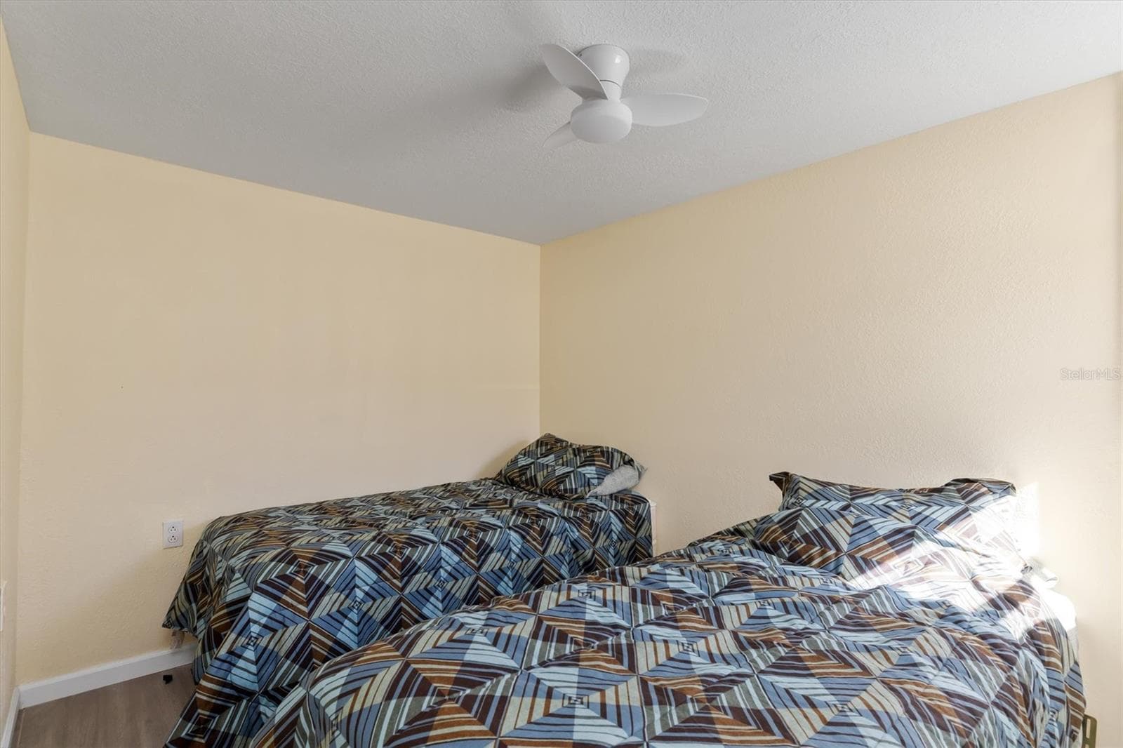 Mobile Home at 120 6TH ST, PUNTA GORDA, photo 21 of 49