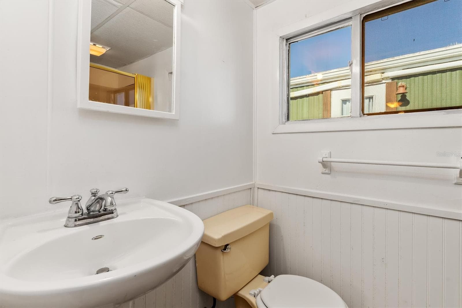 Mobile Home at 120 6TH ST, PUNTA GORDA, photo 22 of 49