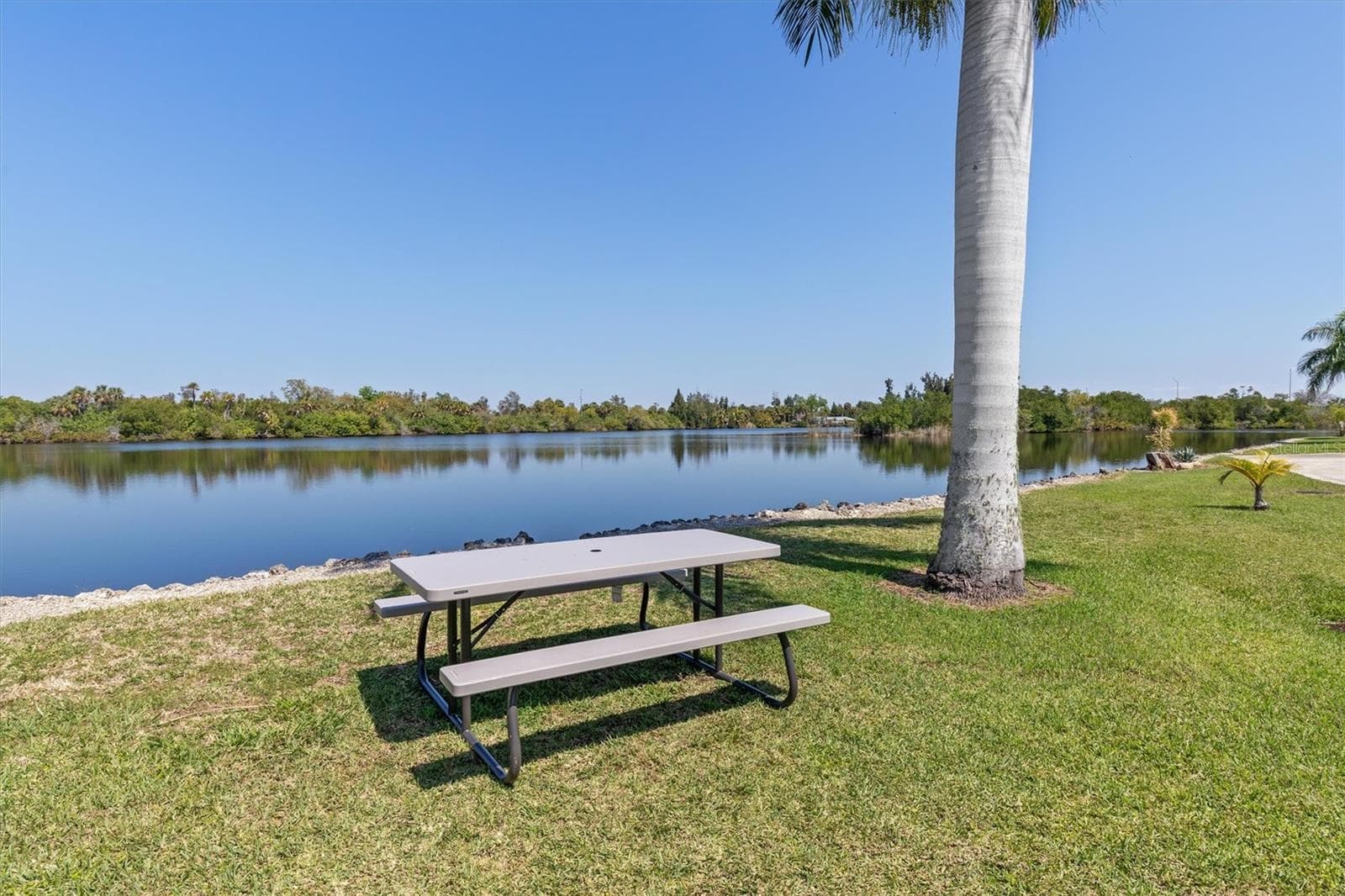 Mobile Home at 120 6TH ST, PUNTA GORDA, photo 44 of 49