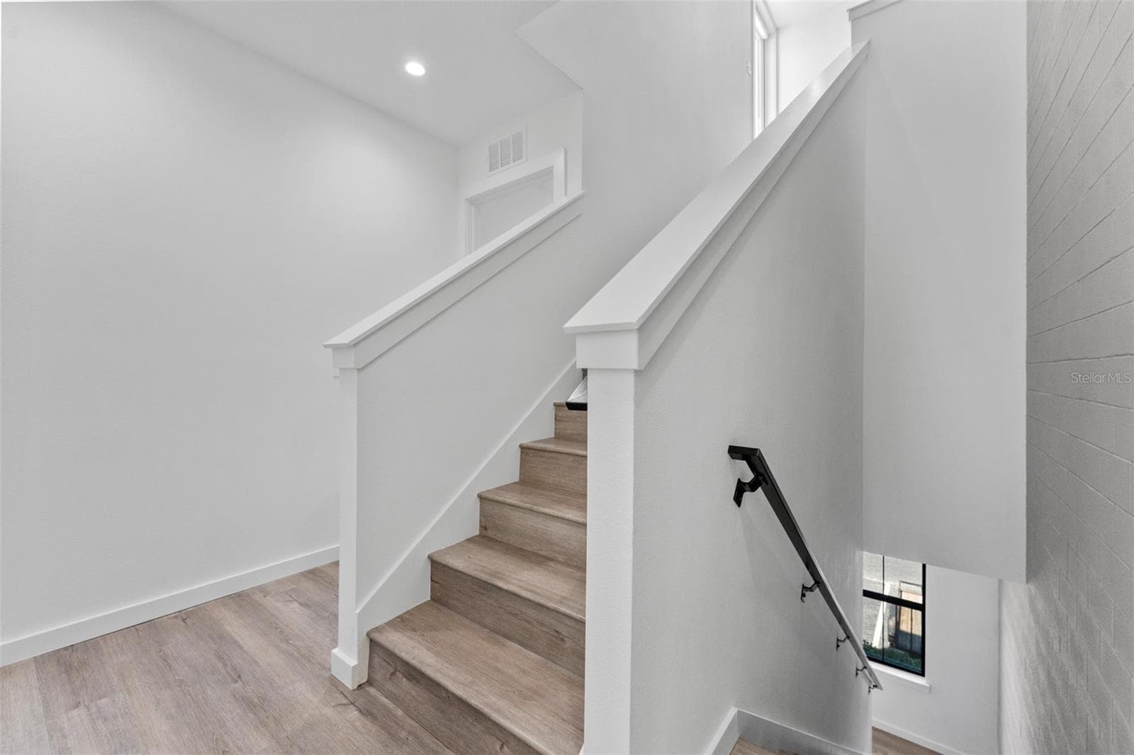 Townhouse at 1218 E KAY ST #21, TAMPA, photo 21 of 52