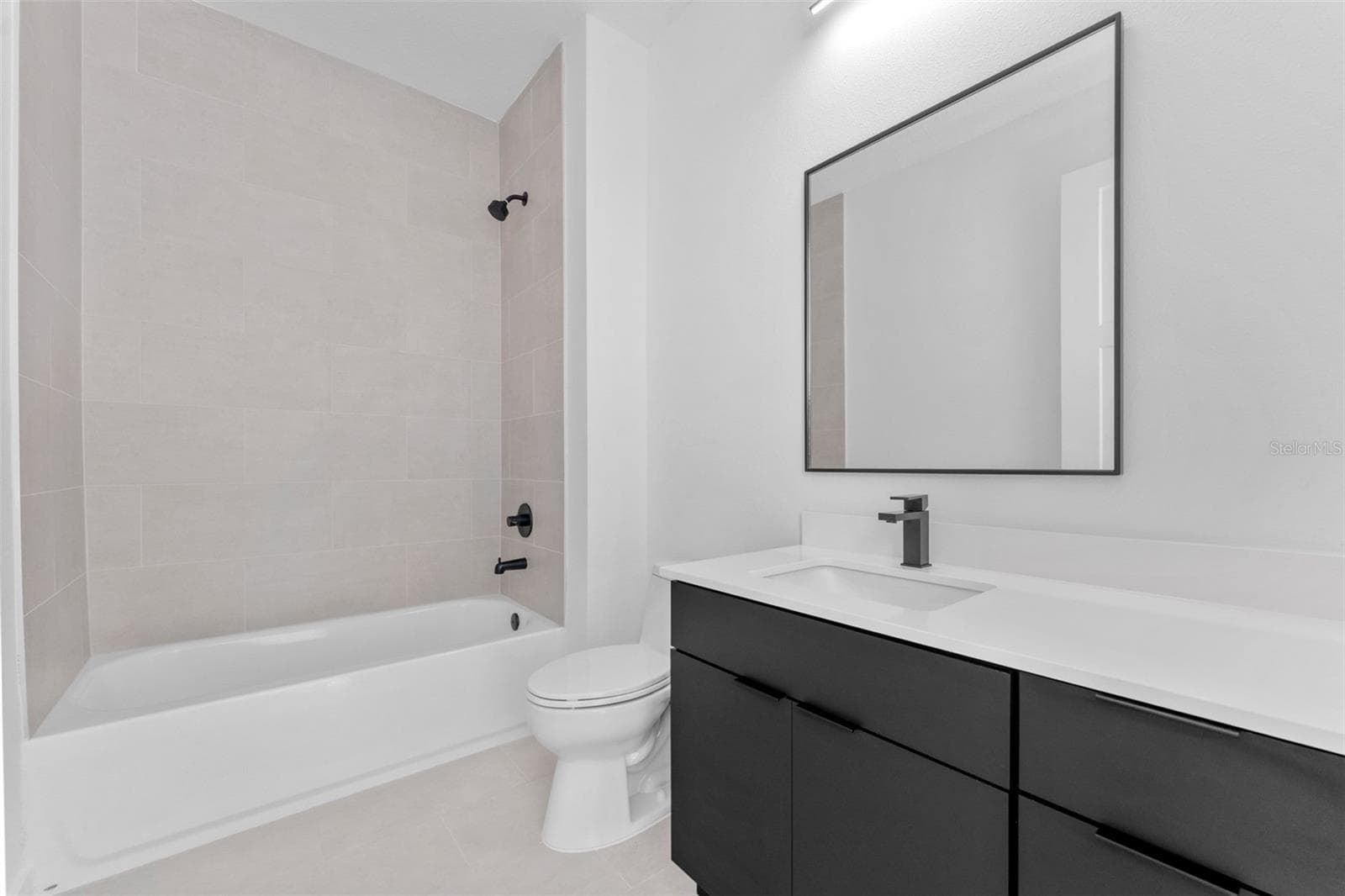 Bedroom 2 En-suite - 1218 E KAY ST #21, TAMPA