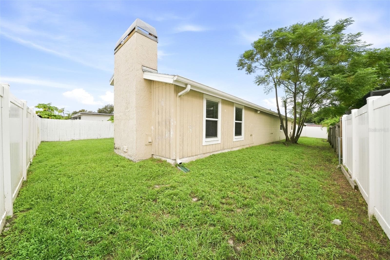 Single Family Residence at 10102 HICKORY HOLLOW CT, TAMPA, photo 20 of 21