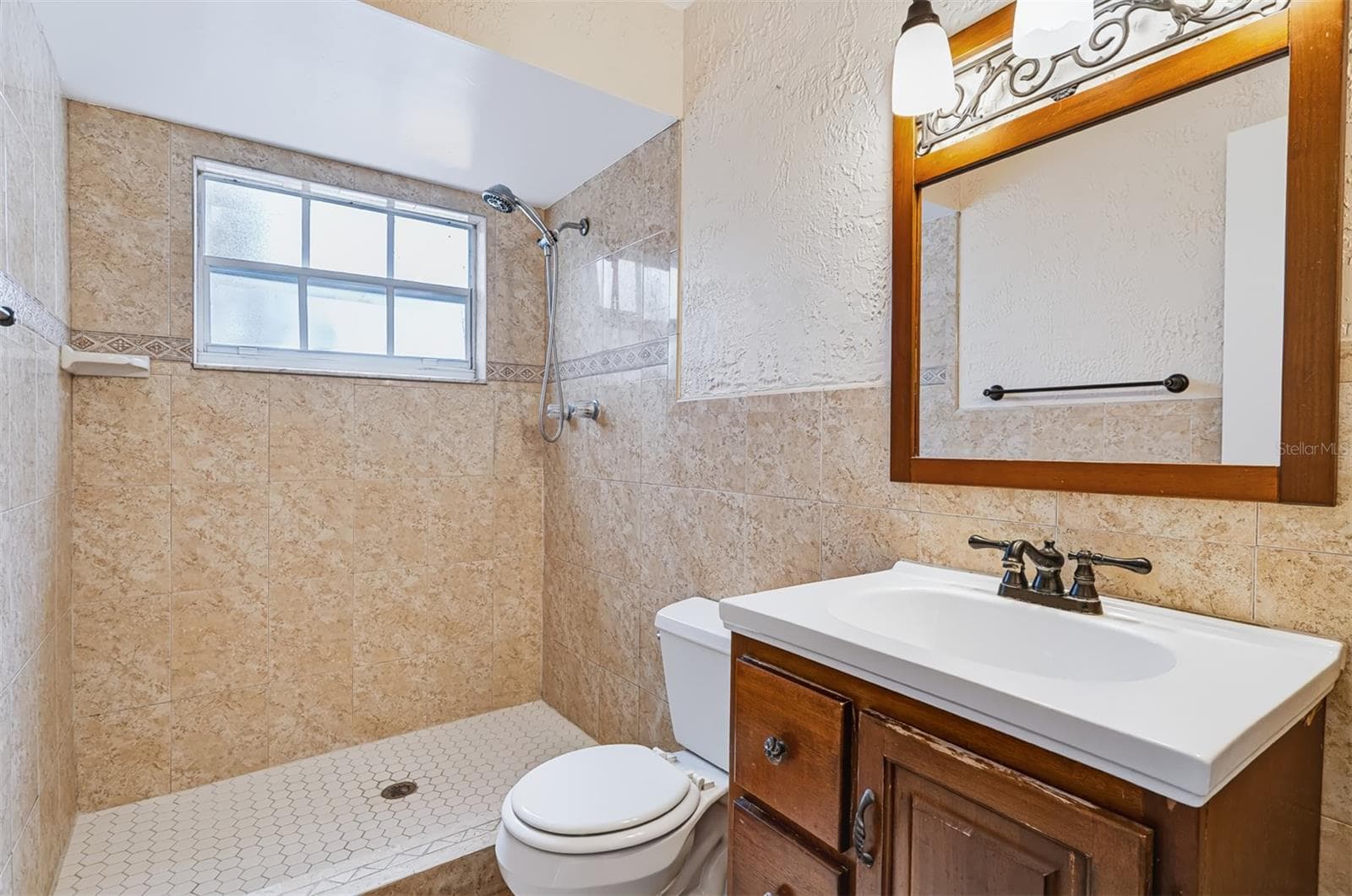 Master bath - 135 CORTEZ CT, WINTER SPRINGS