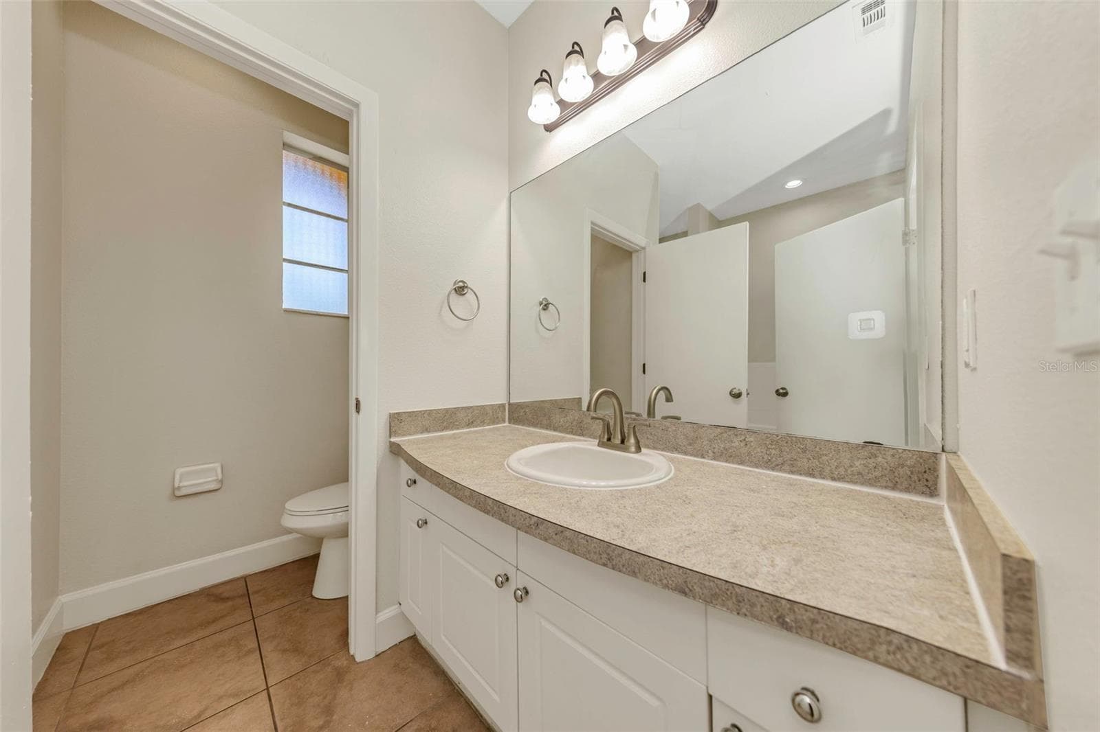 Master Bathroom - Vanity - 612 105TH TER N, ST PETERSBURG