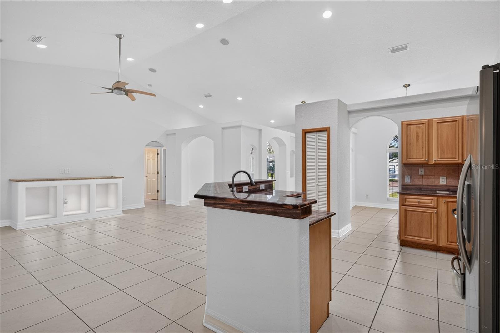 Single Family Residence at 2108 W CORDELIA ST, TAMPA, photo 22 of 60