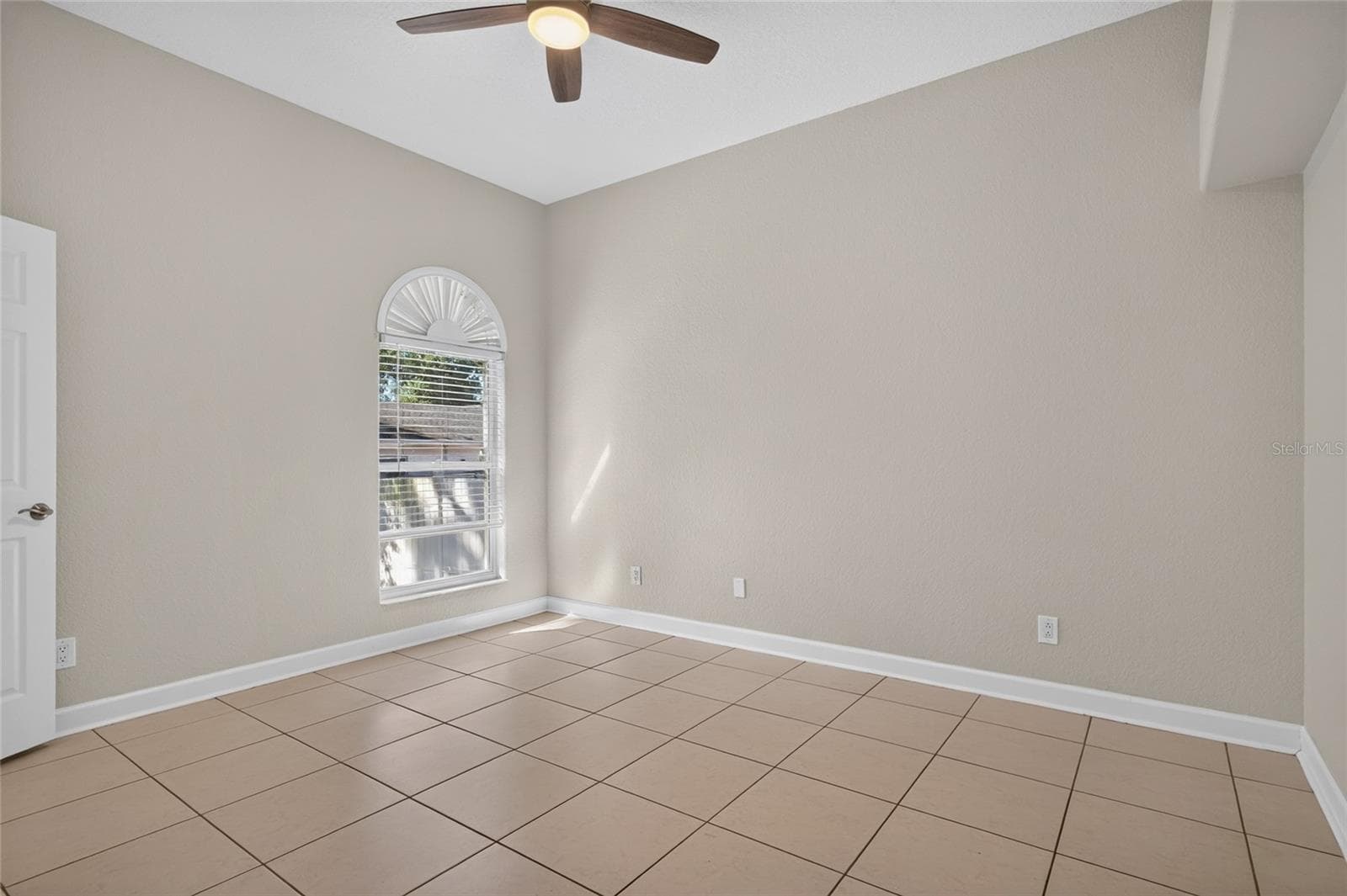 Single Family Residence at 2108 W CORDELIA ST, TAMPA, photo 35 of 60