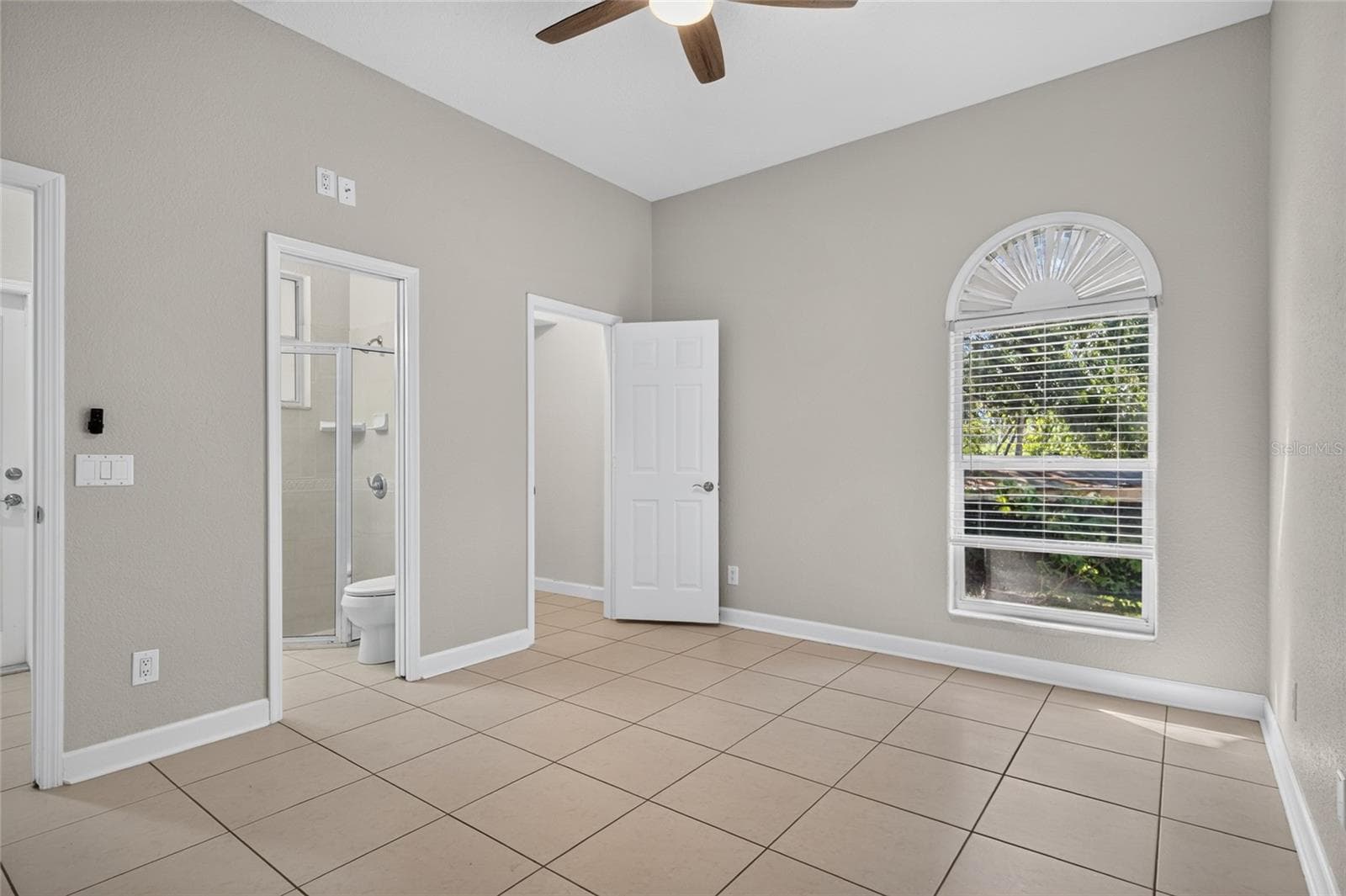 Single Family Residence at 2108 W CORDELIA ST, TAMPA, photo 37 of 60