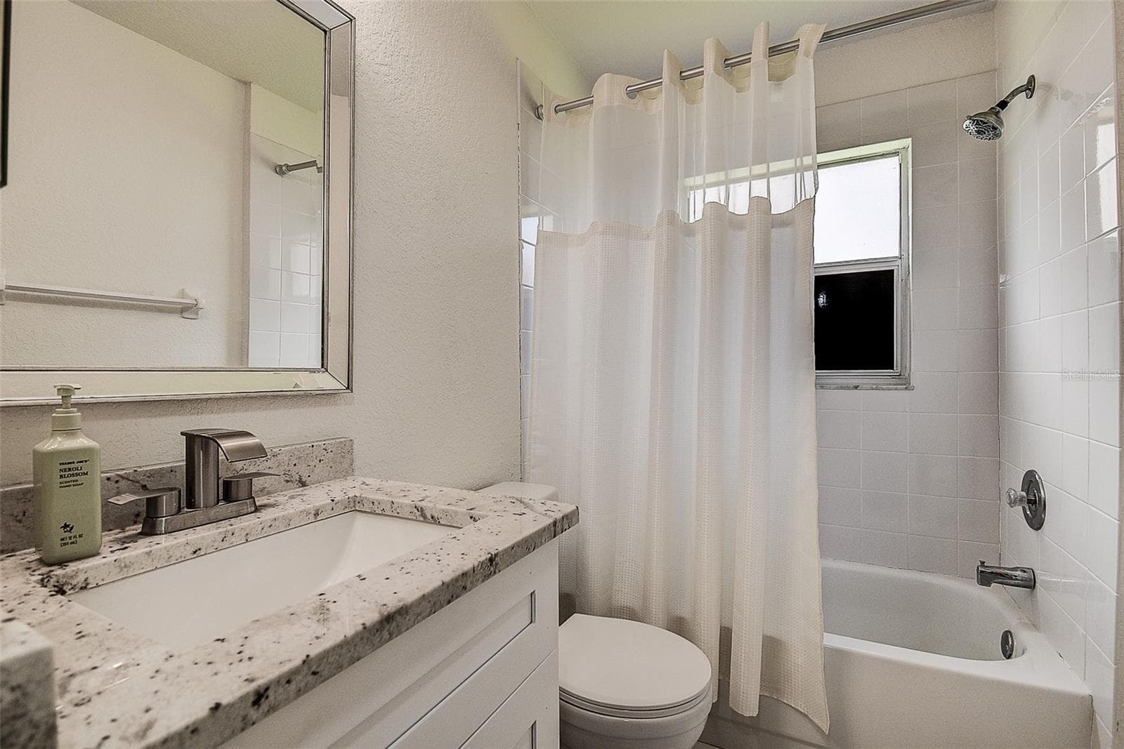 Full Bathroom #3 - 28935 STORMCLOUD PASS, WESLEY CHAPEL