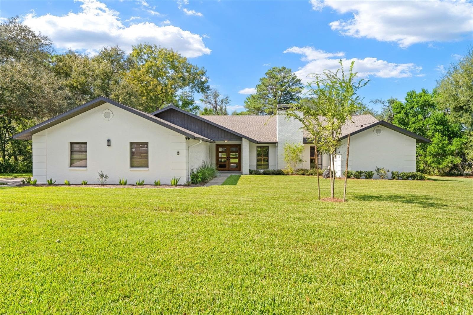 2 GERBERA CT