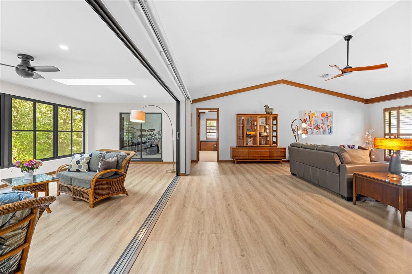 Sliders between Living Room & Fla room open all the way - 2 GERBERA CT, HOMOSASSA