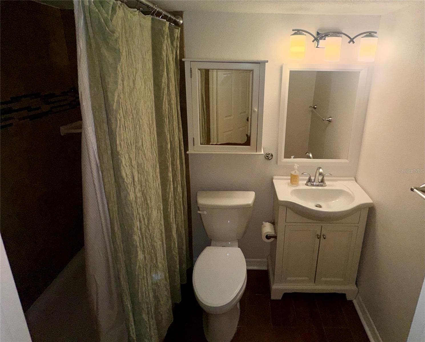 Condominium at 3325 BAYSHORE BLVD #F31, TAMPA, photo 14 of 27