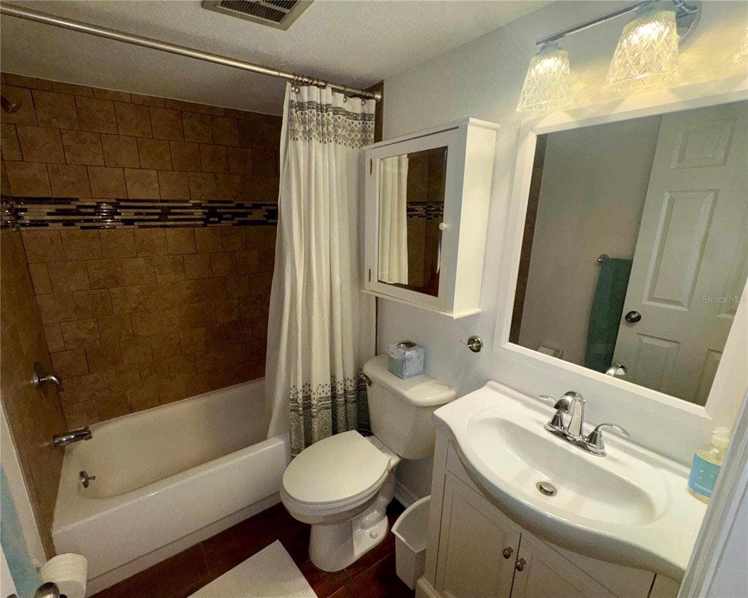 Condominium at 3325 BAYSHORE BLVD #F31, TAMPA, photo 17 of 27