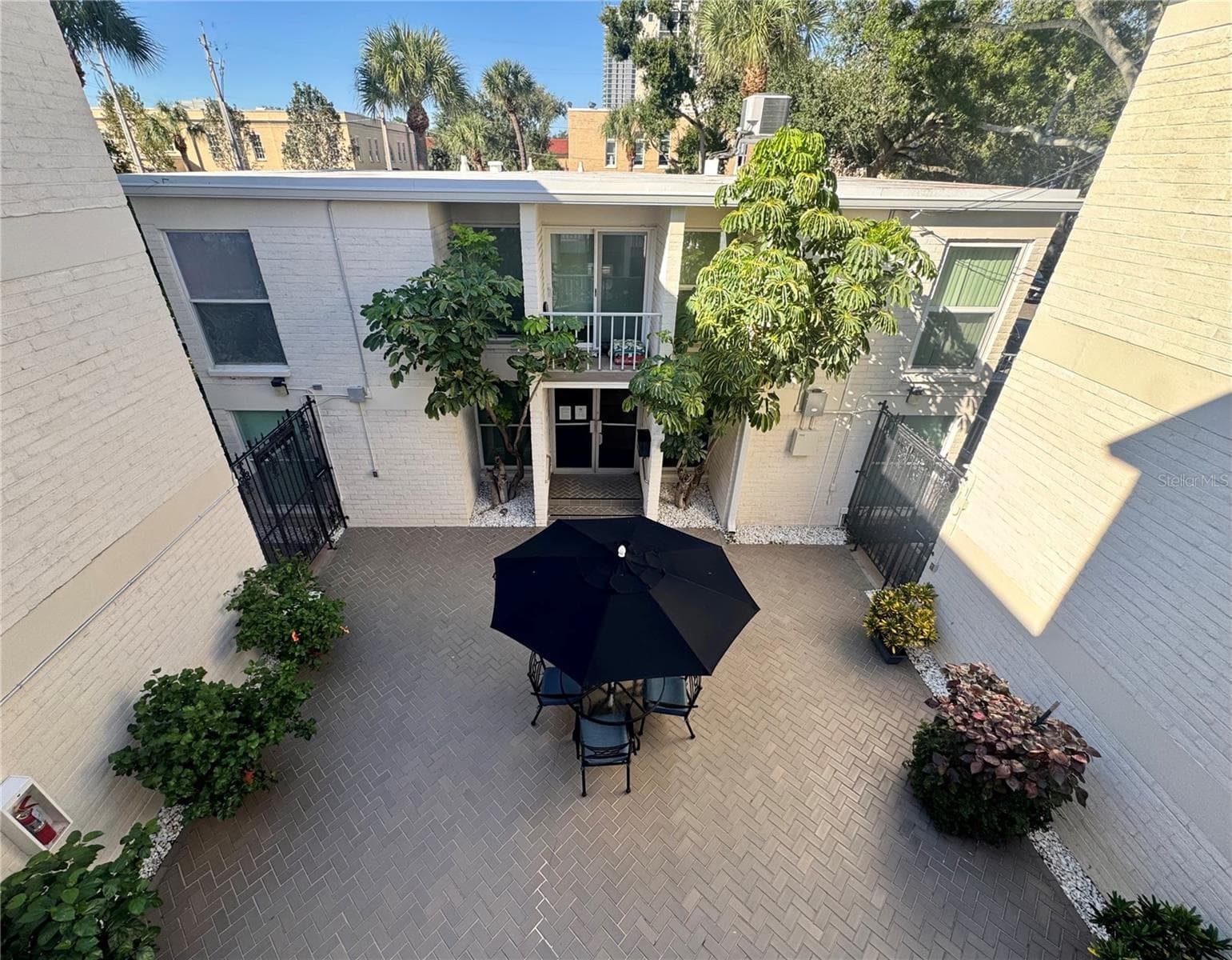 Condominium at 3325 BAYSHORE BLVD #F31, TAMPA, photo 23 of 27
