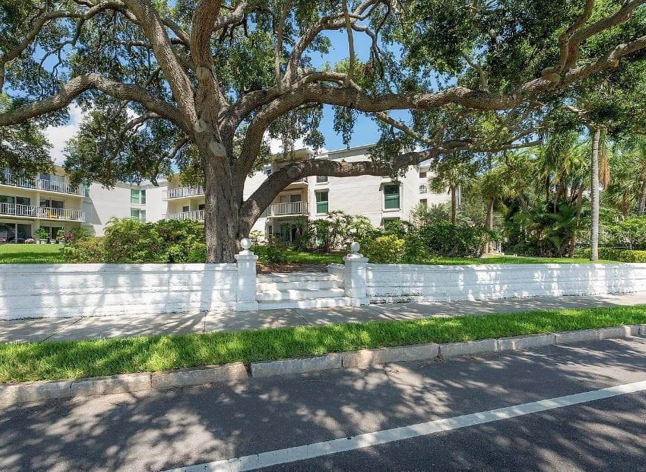 Condominium at 3325 BAYSHORE BLVD #F31, TAMPA, photo 27 of 27