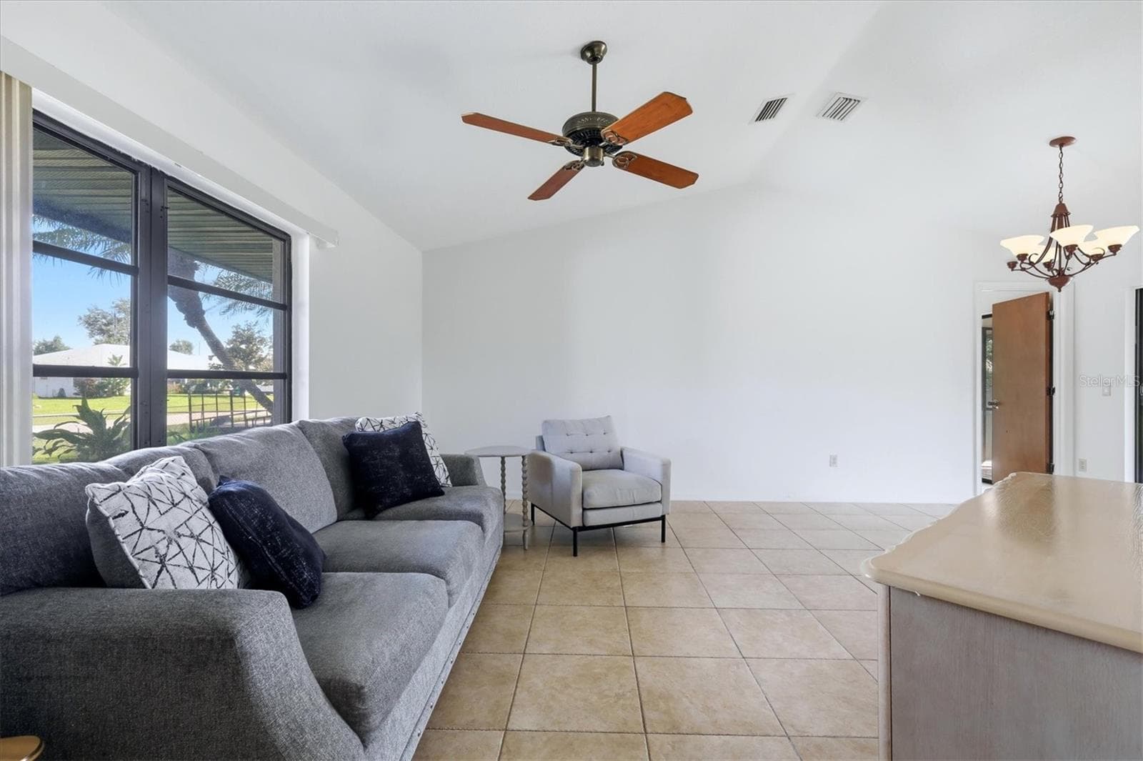 Single Family Residence at 21483 BANCROFT AVE, PORT CHARLOTTE, photo 8 of 31