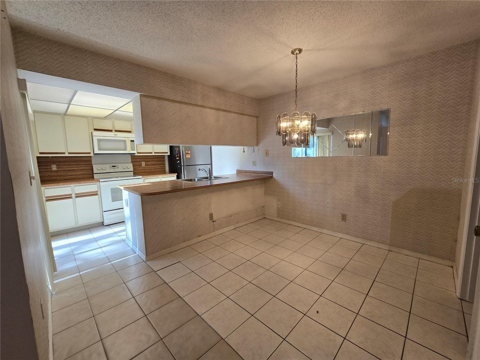 Condominium at 5280 CORAL CT #614, ORLANDO, photo 5 of 11