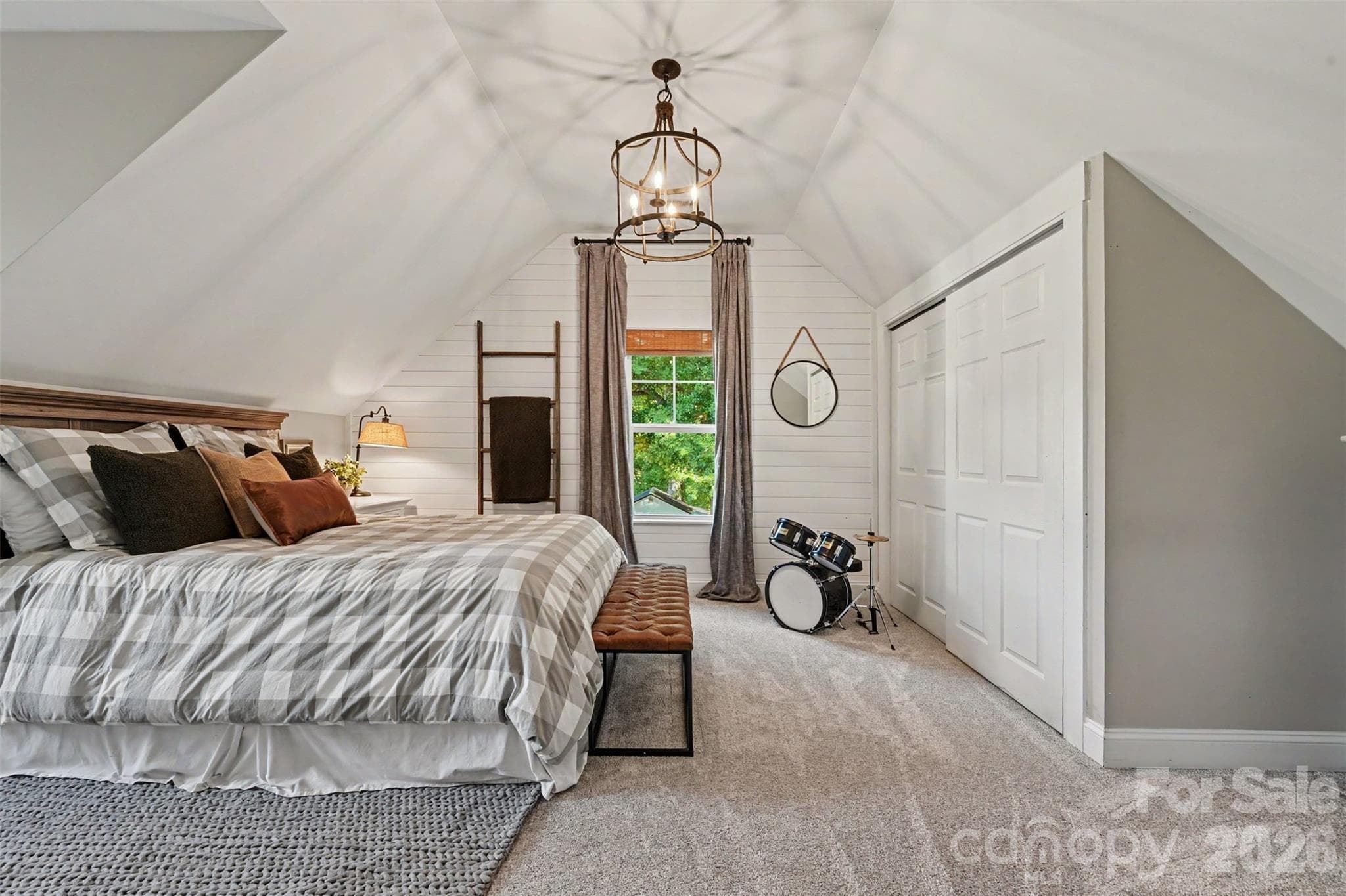 Single Family Residence at 14438 Beatties Ford Road, Huntersville, photo 26 of 37