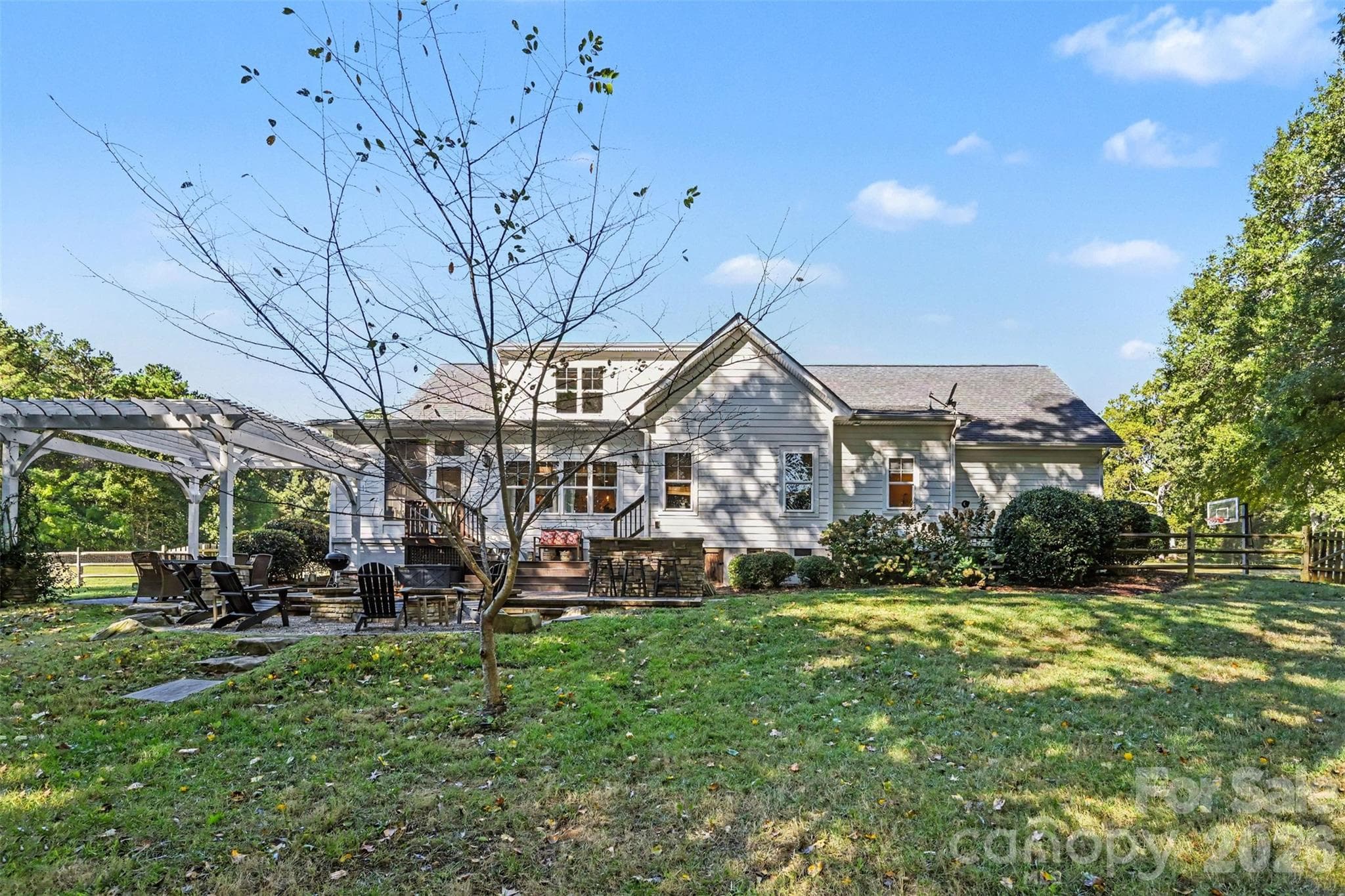 Single Family Residence at 14438 Beatties Ford Road, Huntersville, photo 29 of 37