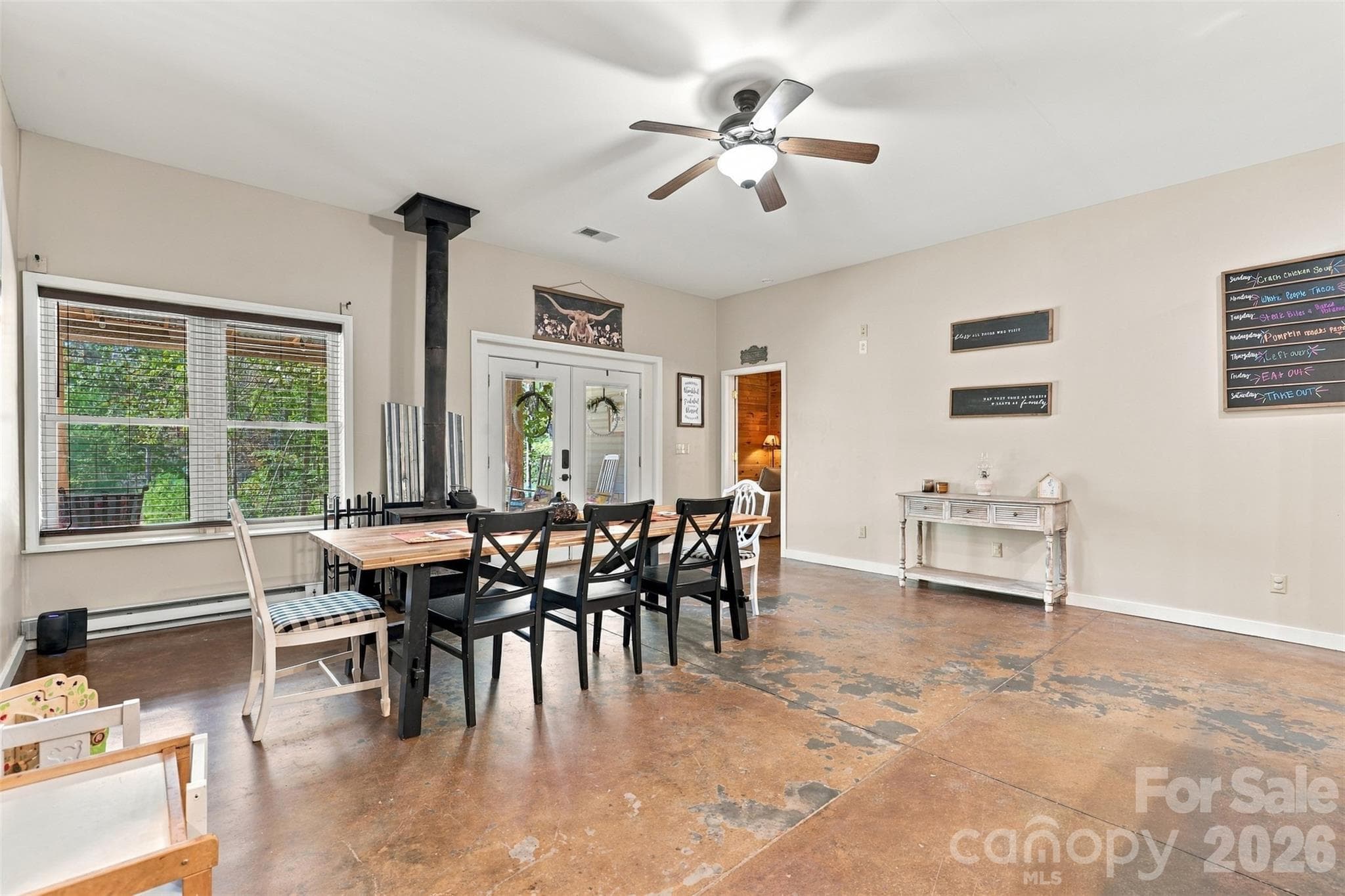 Single Family Residence at 1924 Windy Hill Place, Lenoir, photo 11 of 31