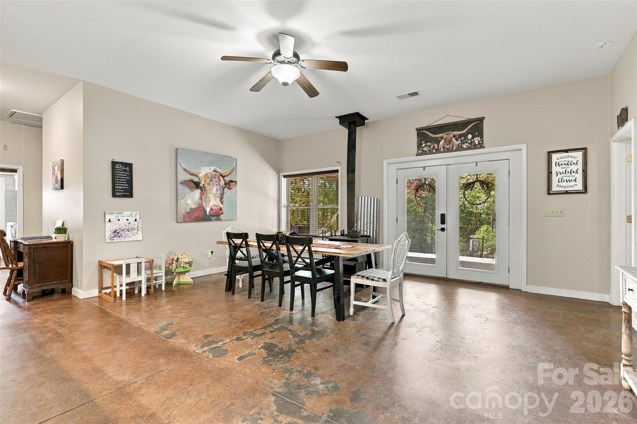 Single Family Residence at 1924 Windy Hill Place, Lenoir, photo 12 of 31